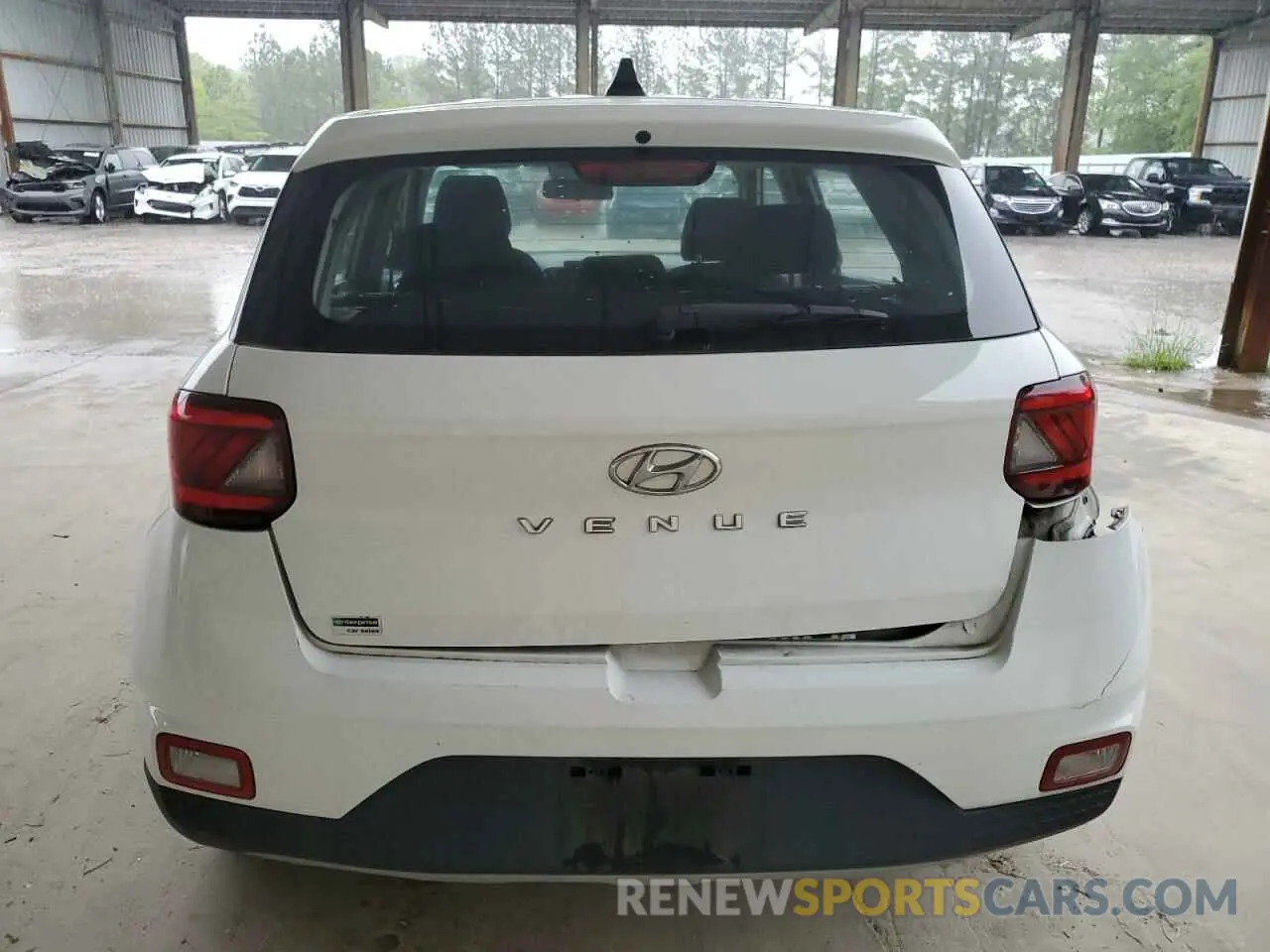 6 Photograph of a damaged car KMHRB8A33MU103366 HYUNDAI VENUE 2021