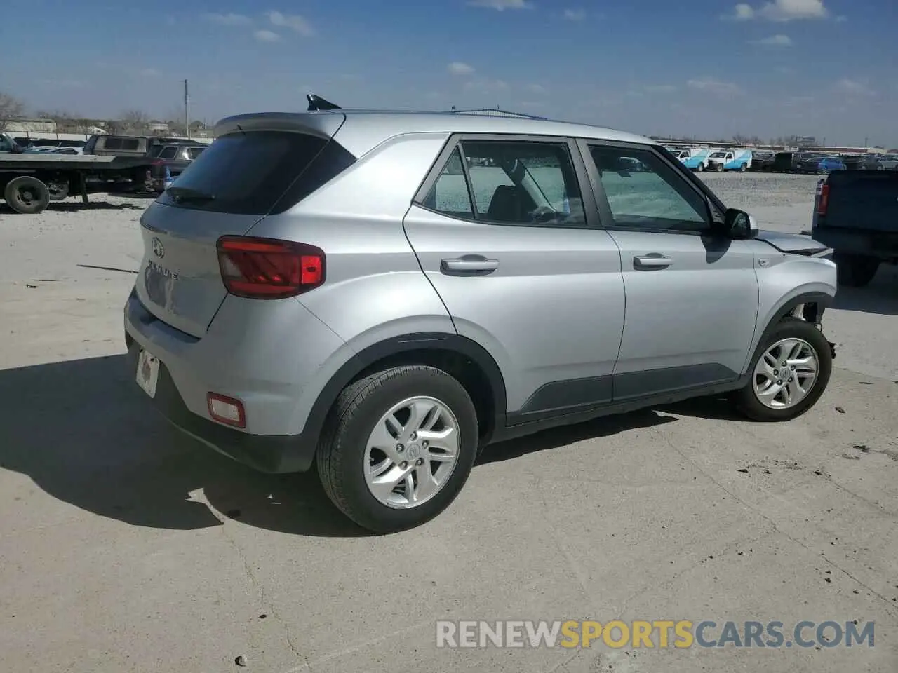 3 Photograph of a damaged car KMHRB8A33MU105859 HYUNDAI VENUE 2021