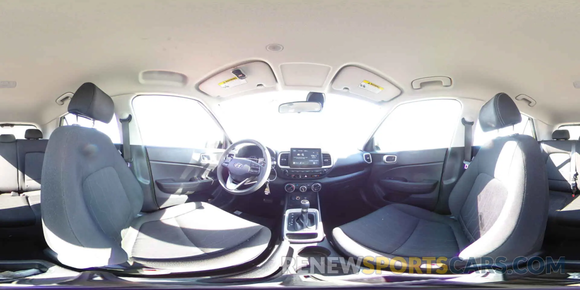 15 Photograph of a damaged car KMHRB8A35MU076140 HYUNDAI VENUE 2021