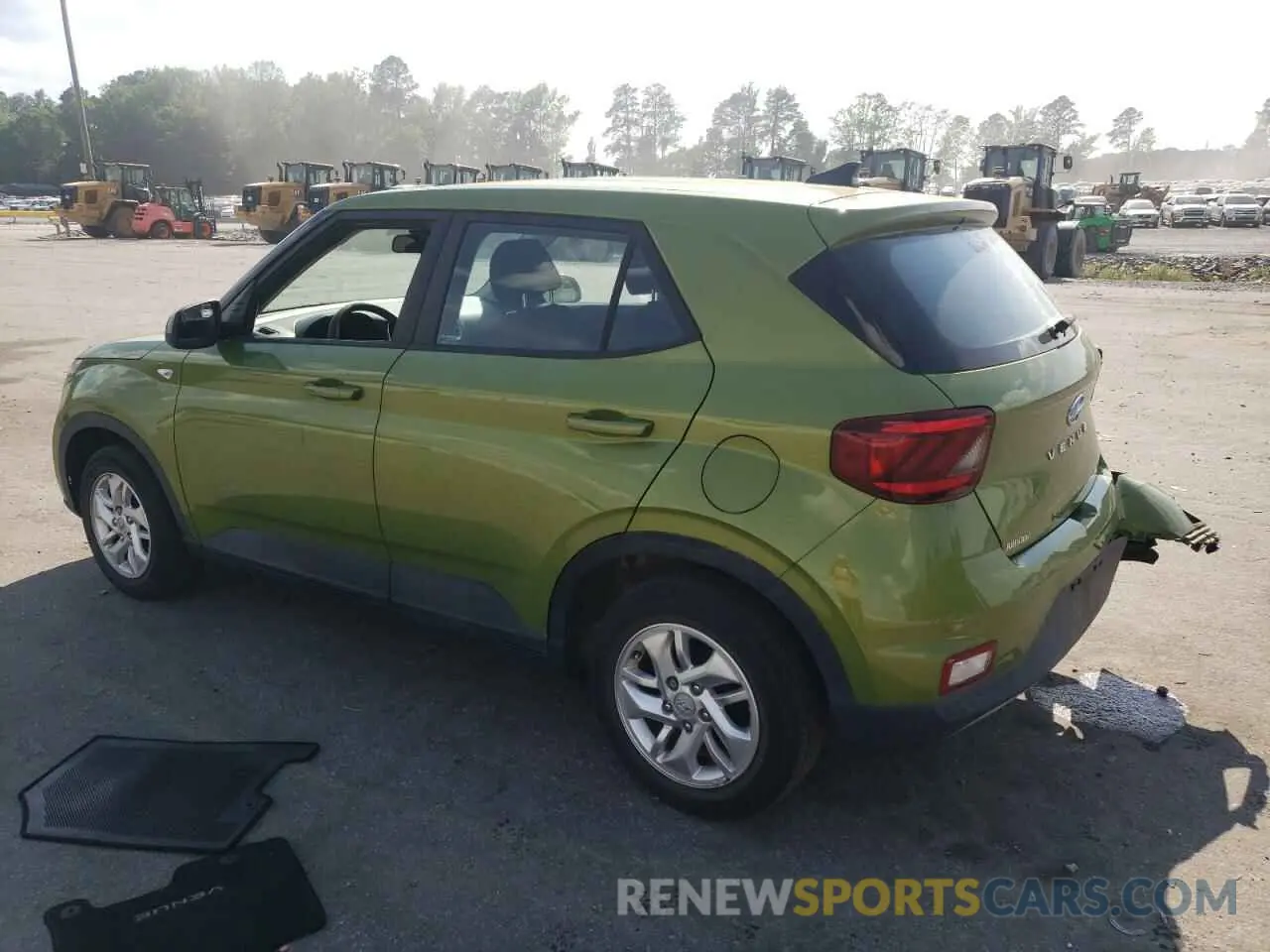 2 Photograph of a damaged car KMHRB8A35MU076140 HYUNDAI VENUE 2021
