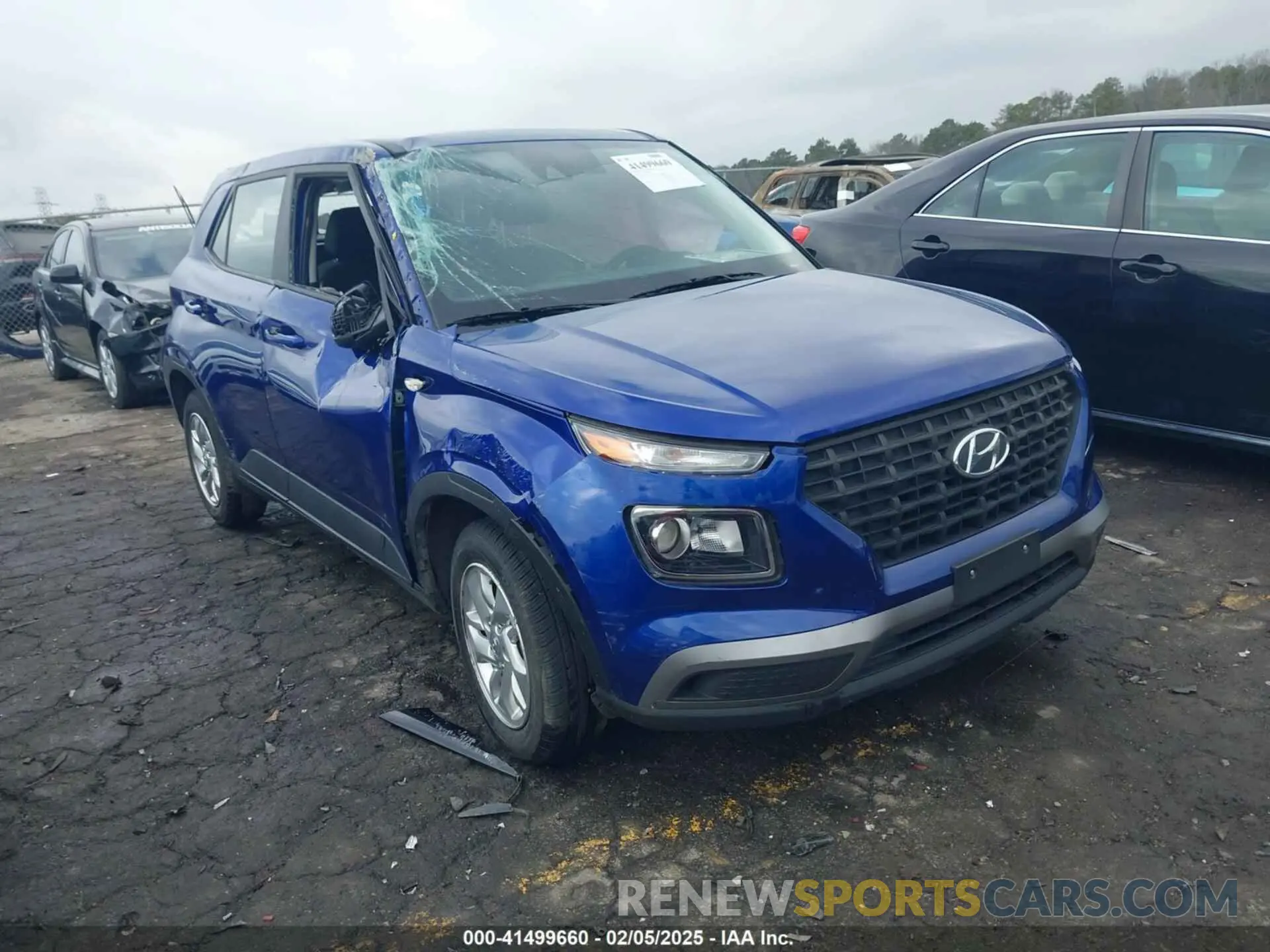 1 Photograph of a damaged car KMHRB8A35MU114482 HYUNDAI VENUE 2021