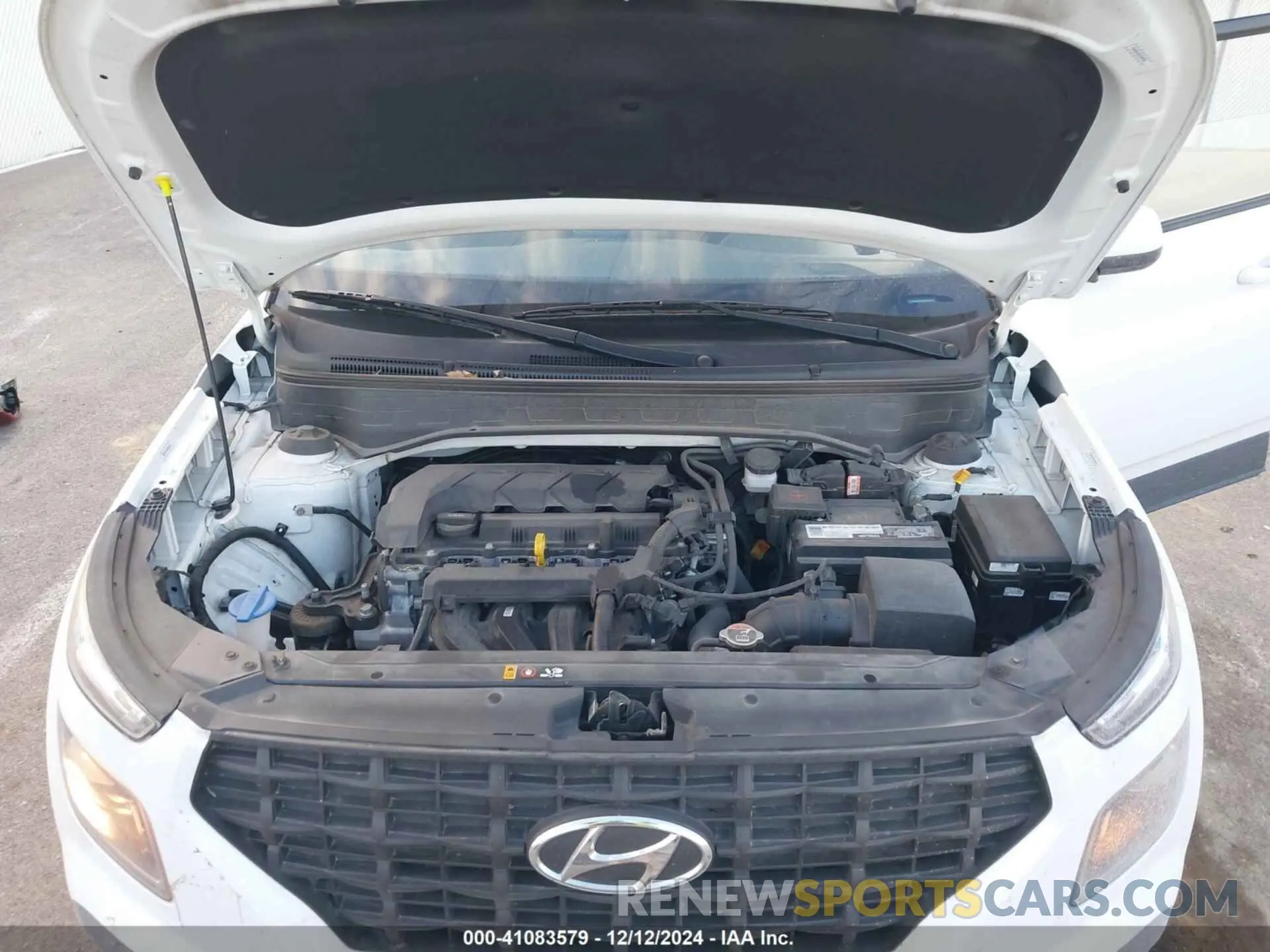 10 Photograph of a damaged car KMHRB8A36MU068032 HYUNDAI VENUE 2021