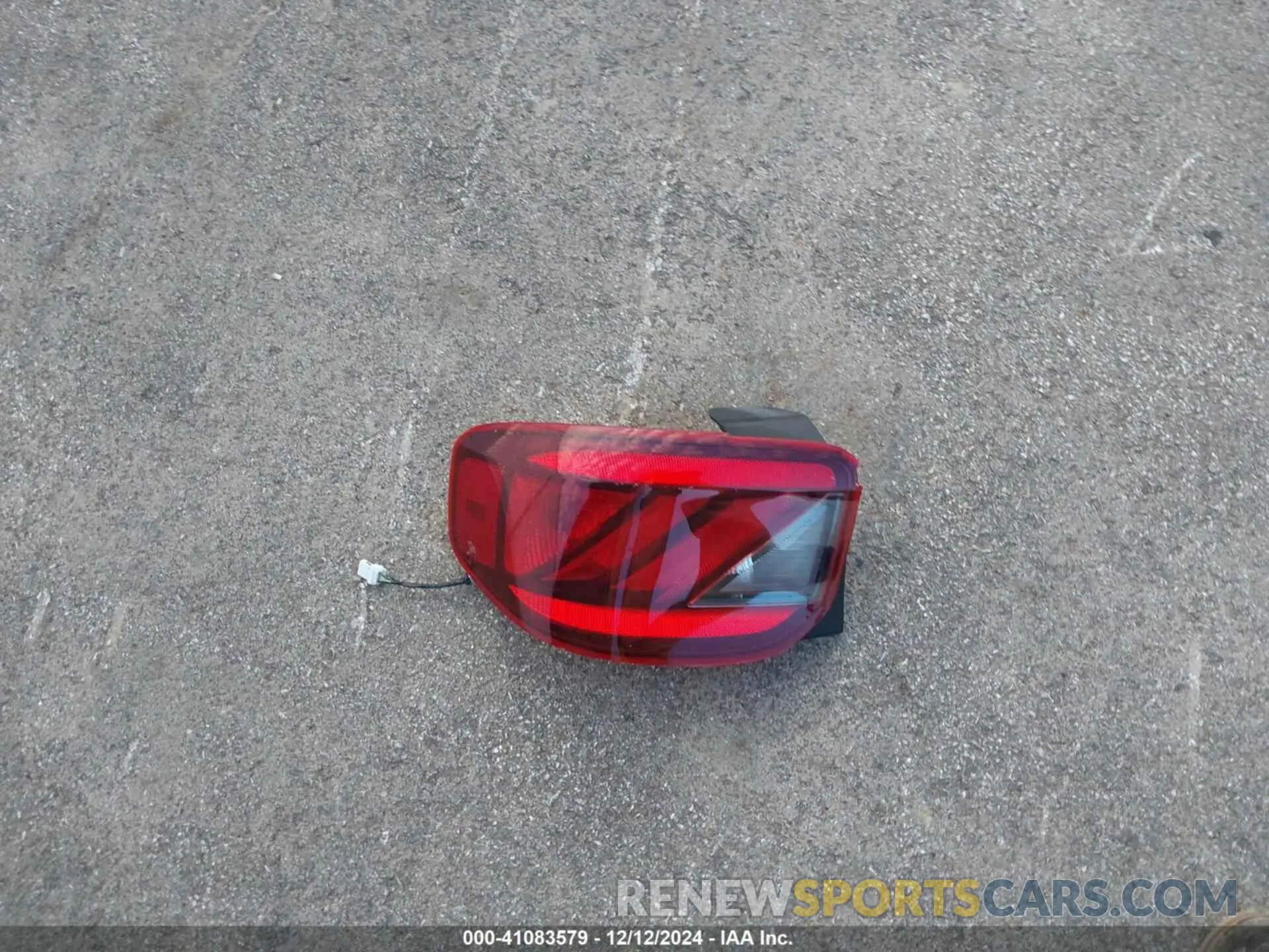 12 Photograph of a damaged car KMHRB8A36MU068032 HYUNDAI VENUE 2021
