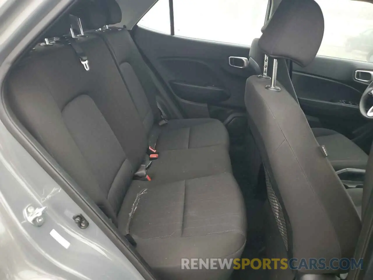 10 Photograph of a damaged car KMHRB8A36MU081850 HYUNDAI VENUE 2021