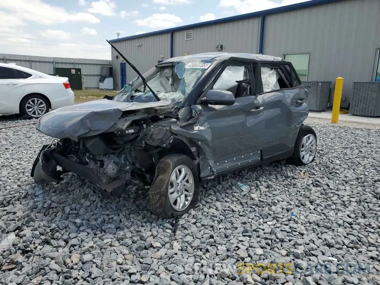 1 Photograph of a damaged car KMHRB8A36MU097000 HYUNDAI VENUE 2021