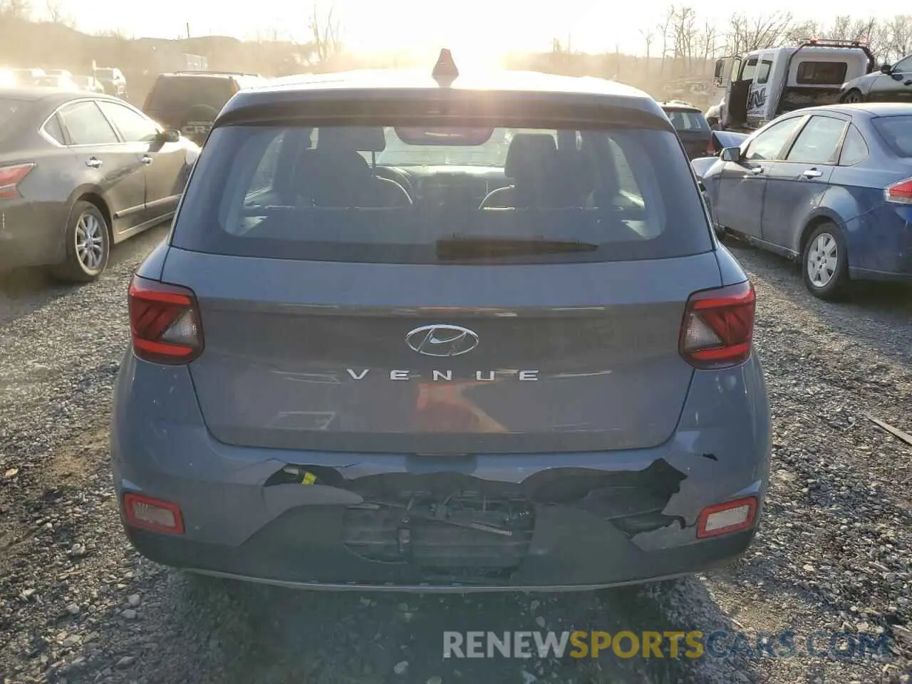 6 Photograph of a damaged car KMHRB8A36MU103488 HYUNDAI VENUE 2021