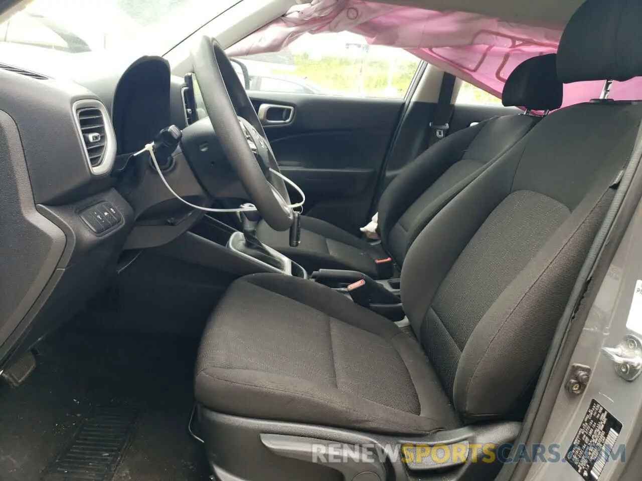 7 Photograph of a damaged car KMHRB8A37MU068895 HYUNDAI VENUE 2021