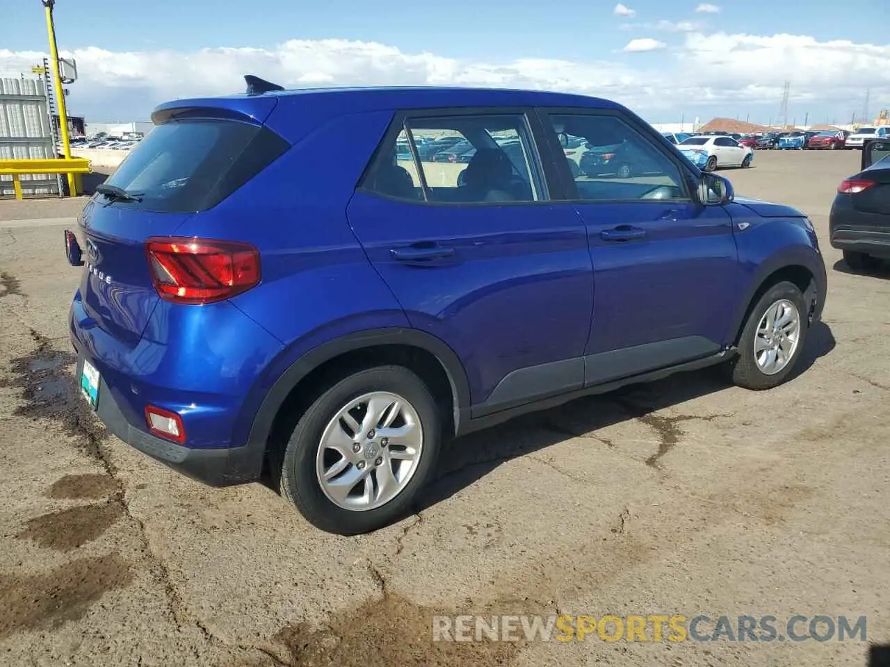 3 Photograph of a damaged car KMHRB8A37MU090623 HYUNDAI VENUE 2021