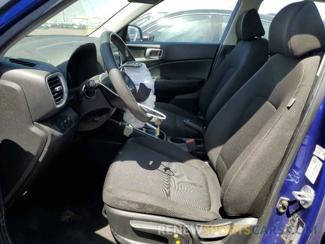 7 Photograph of a damaged car KMHRB8A37MU090623 HYUNDAI VENUE 2021