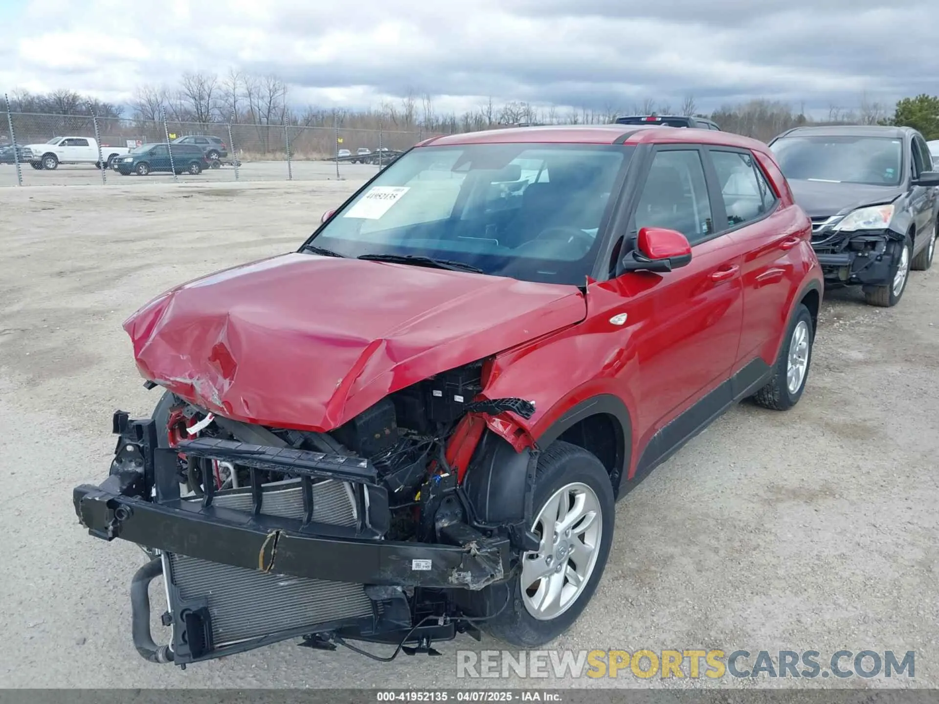 2 Photograph of a damaged car KMHRB8A37MU104052 HYUNDAI VENUE 2021