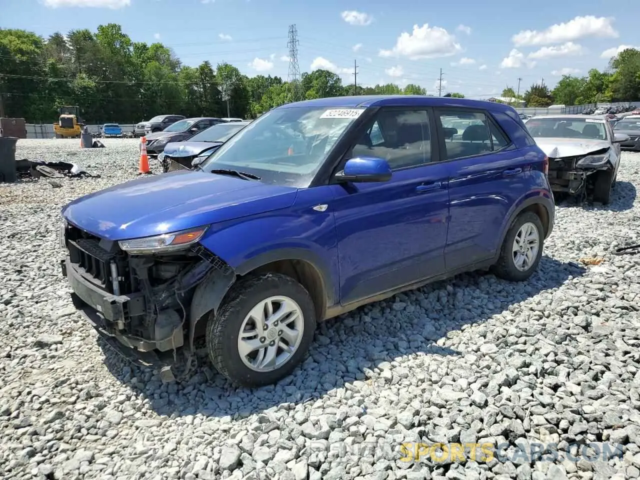 1 Photograph of a damaged car KMHRB8A38MU102181 HYUNDAI VENUE 2021
