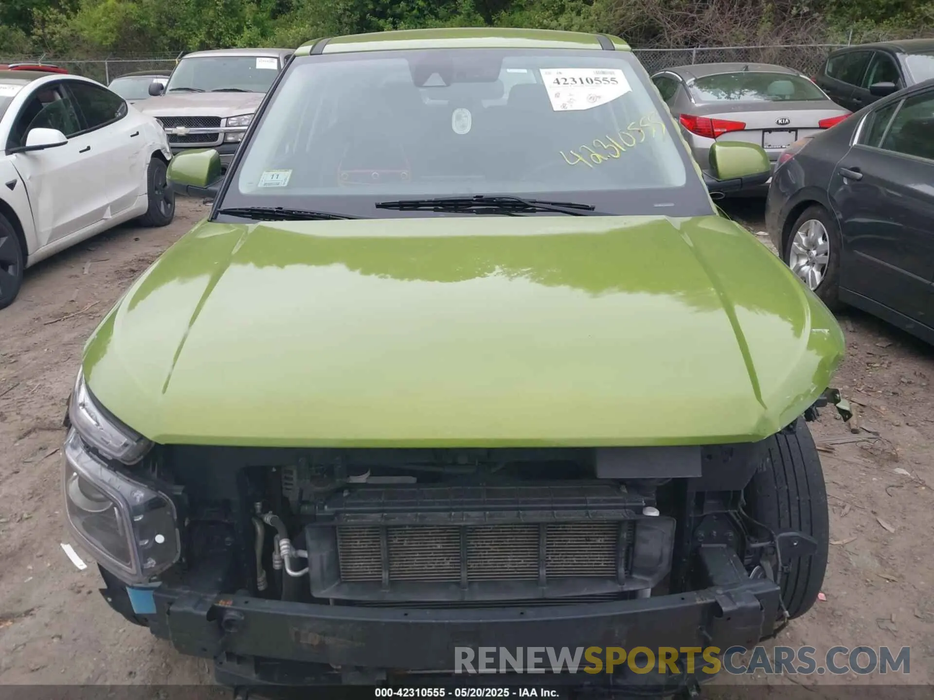 13 Photograph of a damaged car KMHRB8A39MU069515 HYUNDAI VENUE 2021