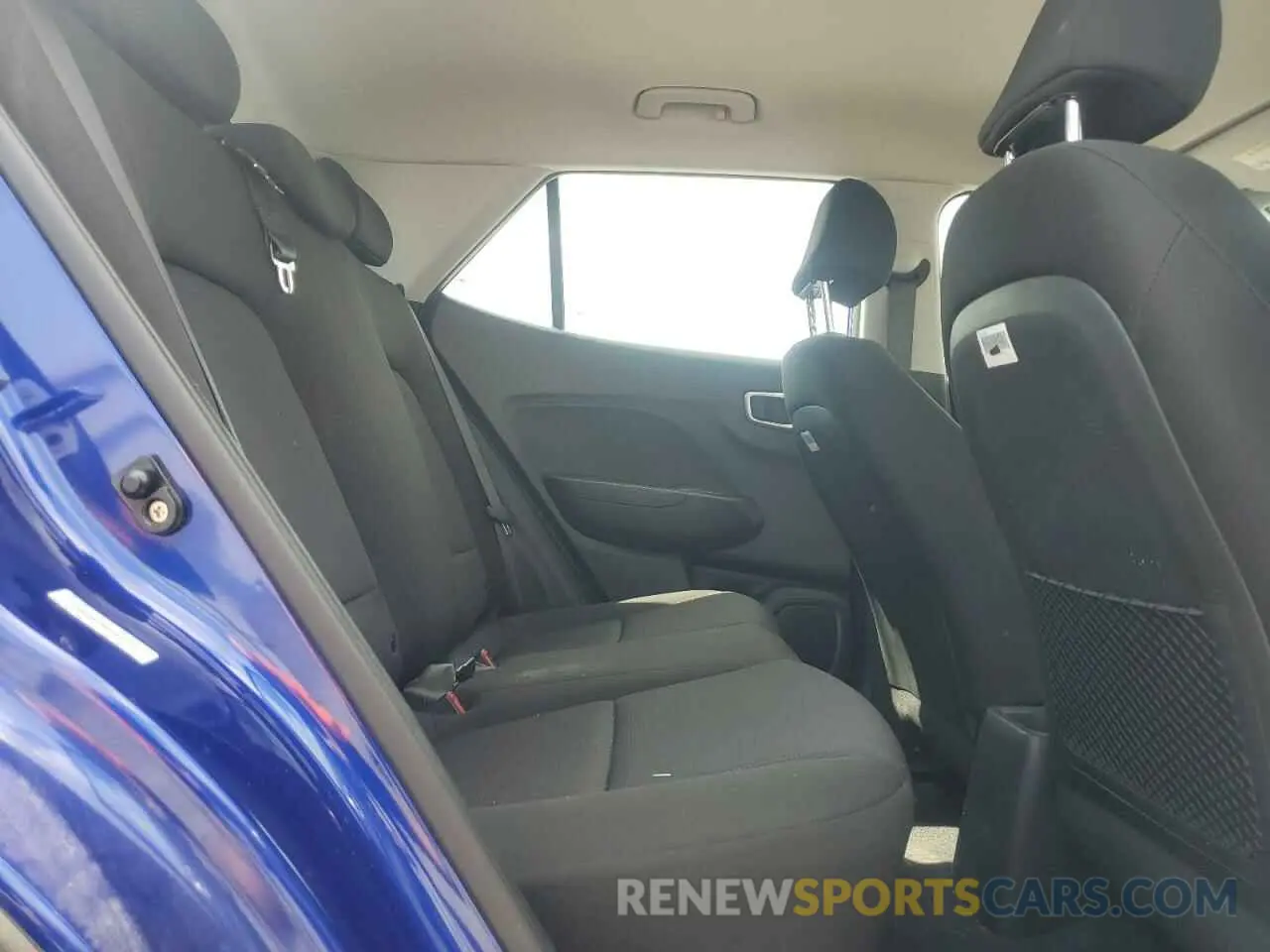11 Photograph of a damaged car KMHRB8A39MU072771 HYUNDAI VENUE 2021