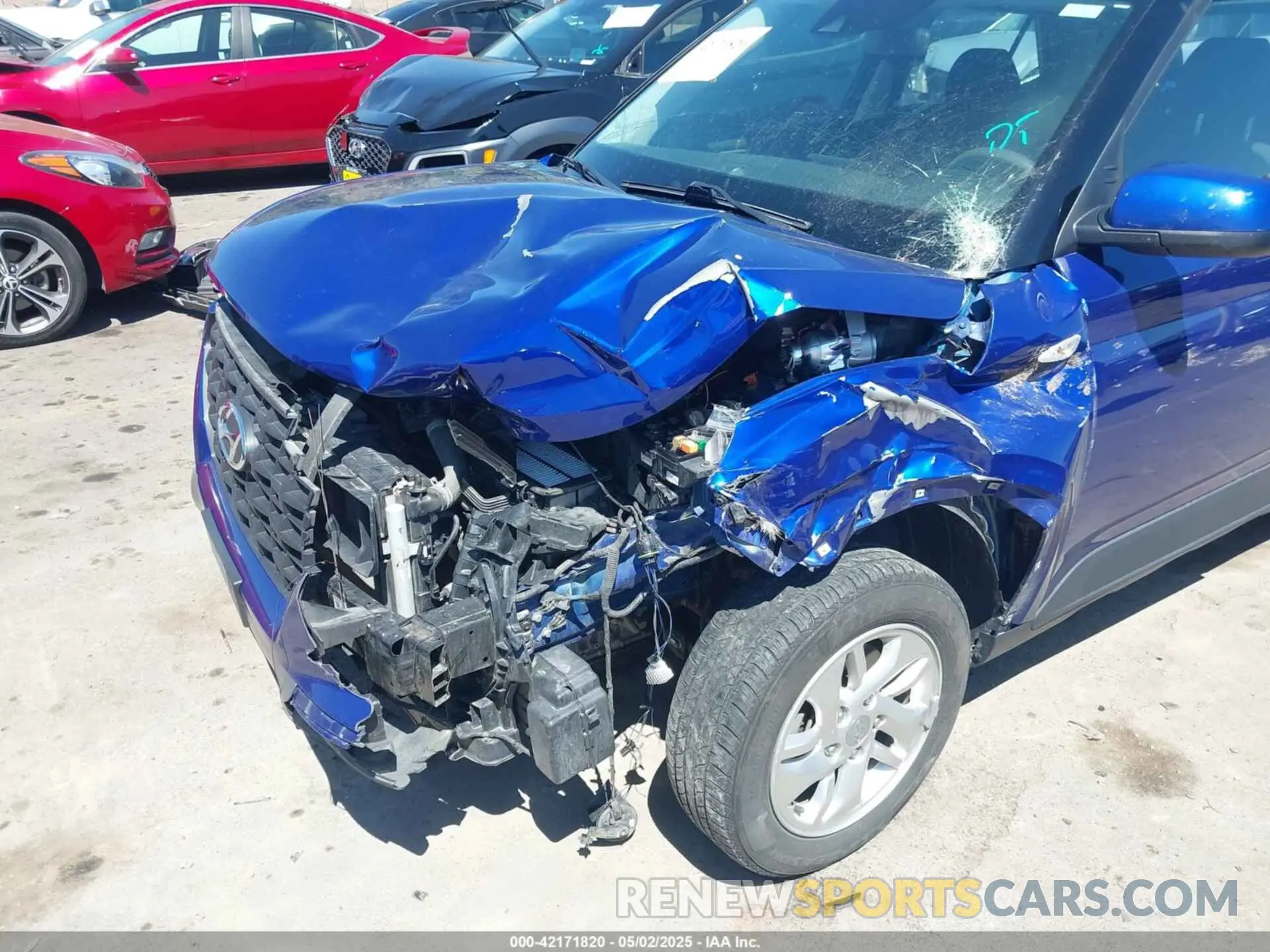 6 Photograph of a damaged car KMHRB8A39MU125260 HYUNDAI VENUE 2021