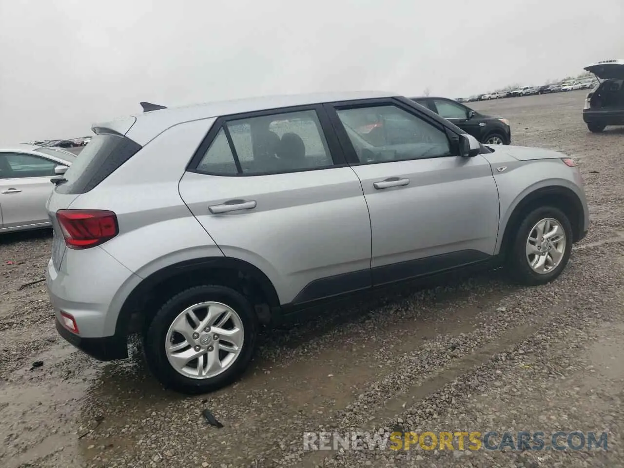 3 Photograph of a damaged car KMHRB8A3XMU066106 HYUNDAI VENUE 2021