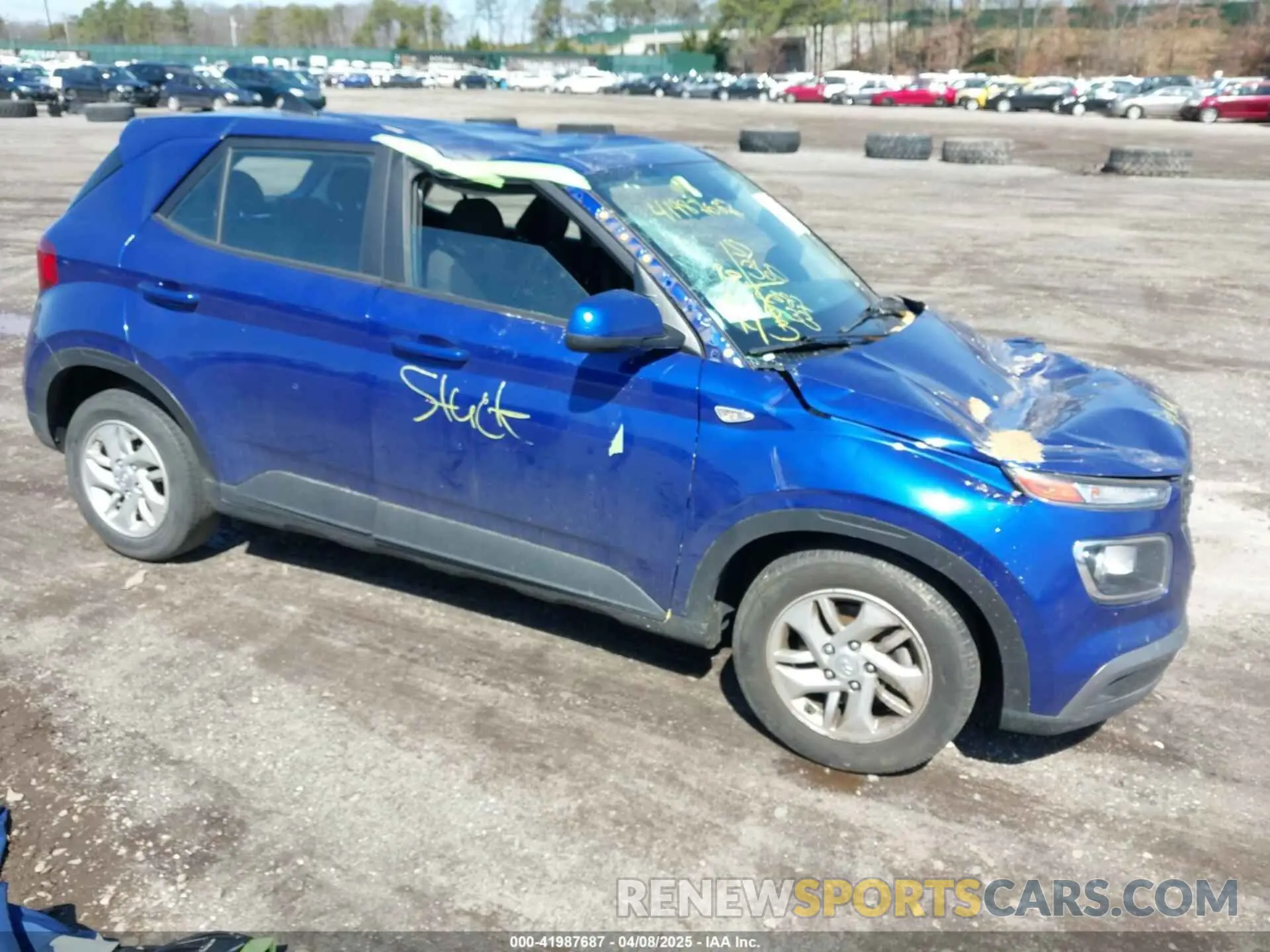 1 Photograph of a damaged car KMHRB8A3XMU102182 HYUNDAI VENUE 2021