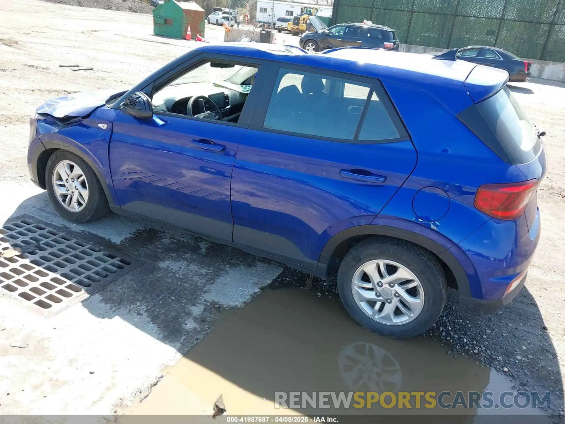 3 Photograph of a damaged car KMHRB8A3XMU102182 HYUNDAI VENUE 2021