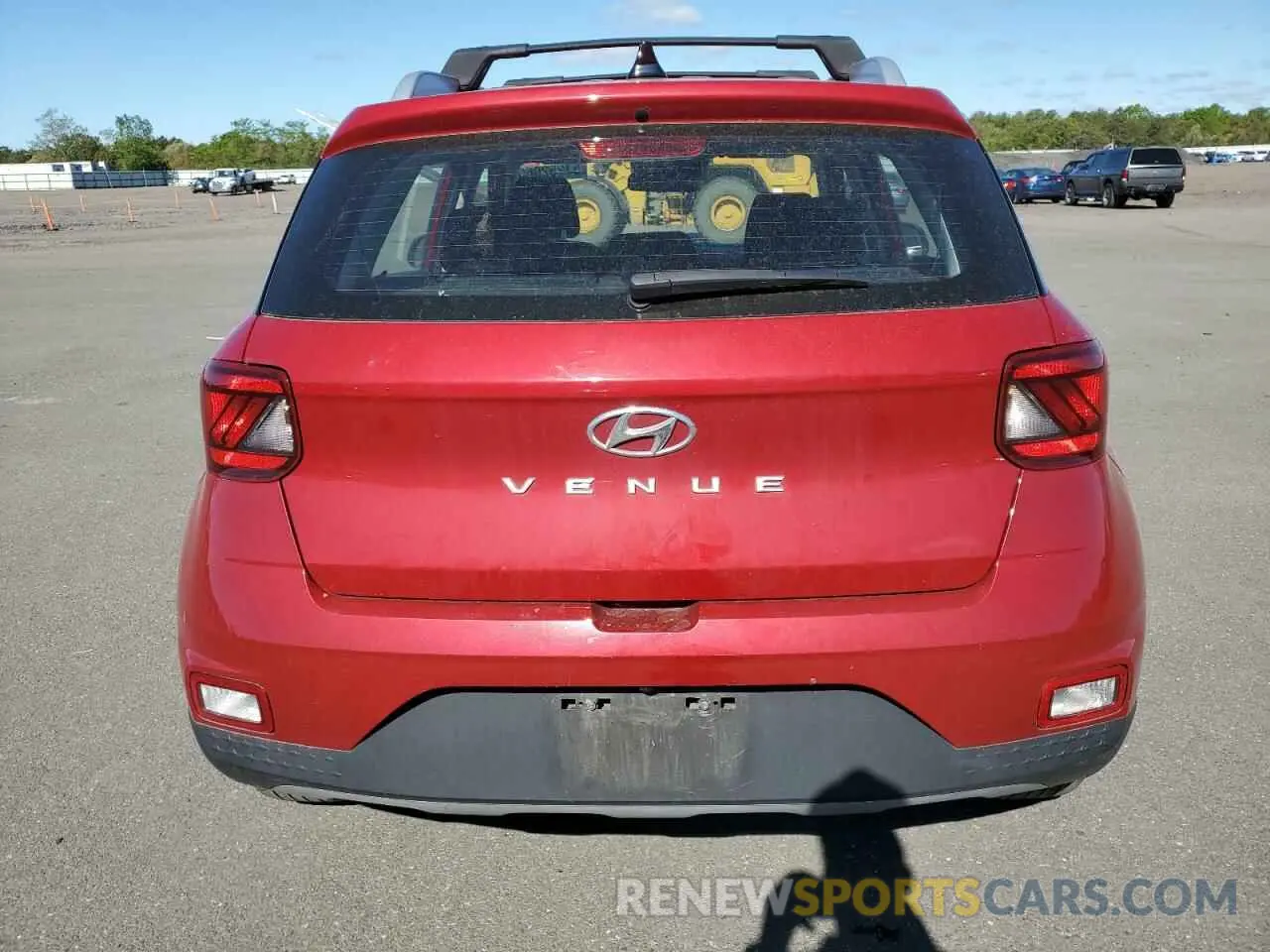 6 Photograph of a damaged car KMHRC8A30MU108490 HYUNDAI VENUE 2021