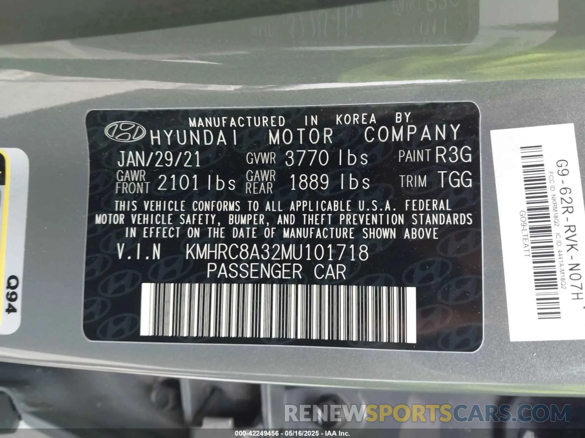 9 Photograph of a damaged car KMHRC8A32MU101718 HYUNDAI VENUE 2021