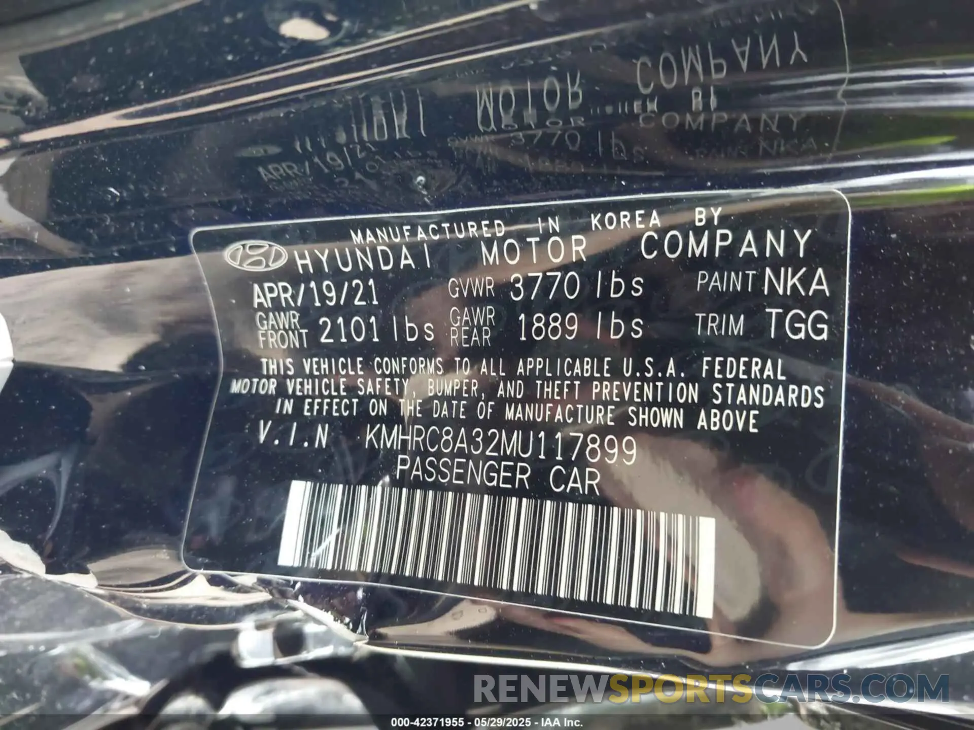9 Photograph of a damaged car KMHRC8A32MU117899 HYUNDAI VENUE 2021