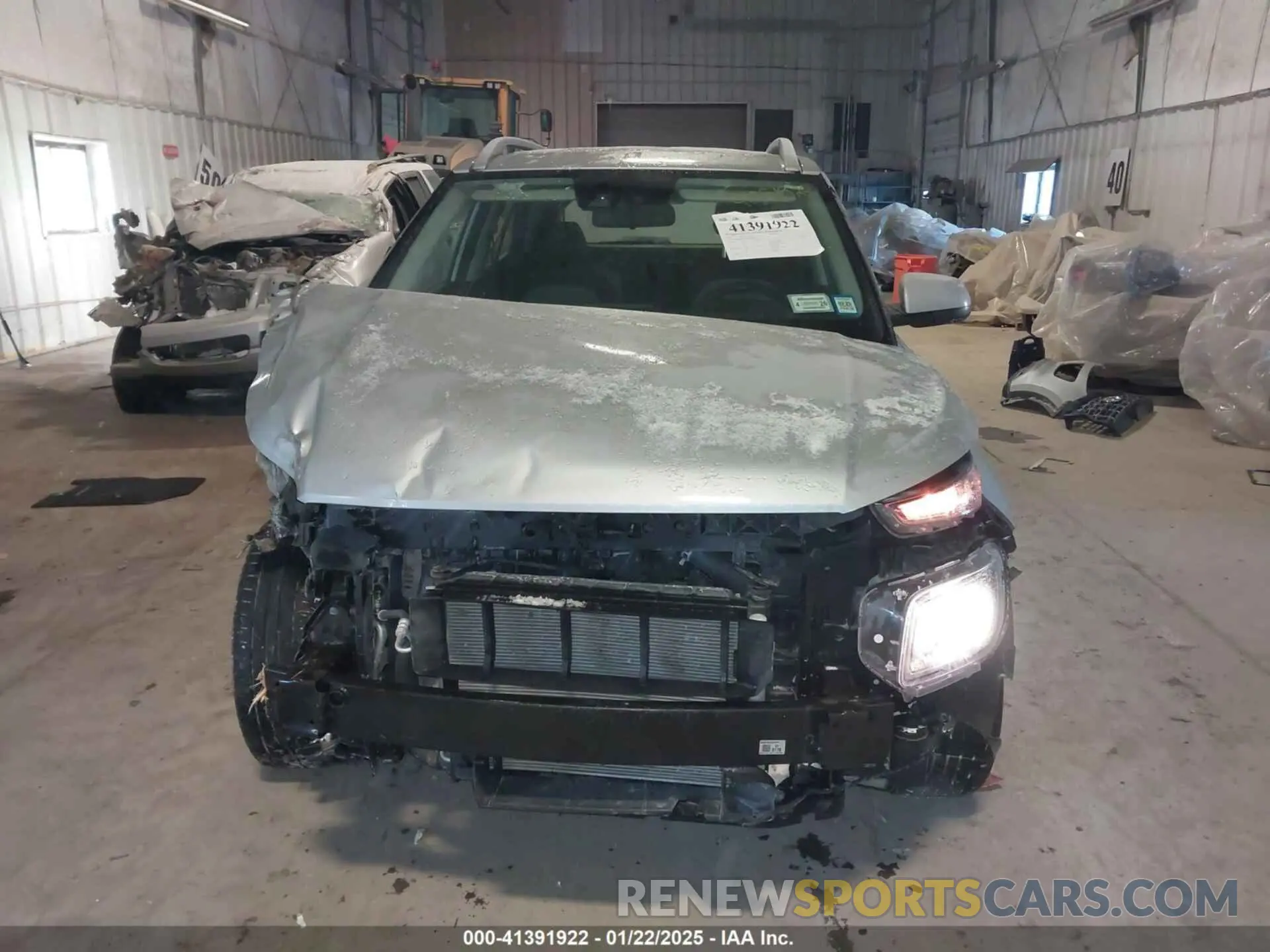 12 Photograph of a damaged car KMHRC8A33MU081091 HYUNDAI VENUE 2021