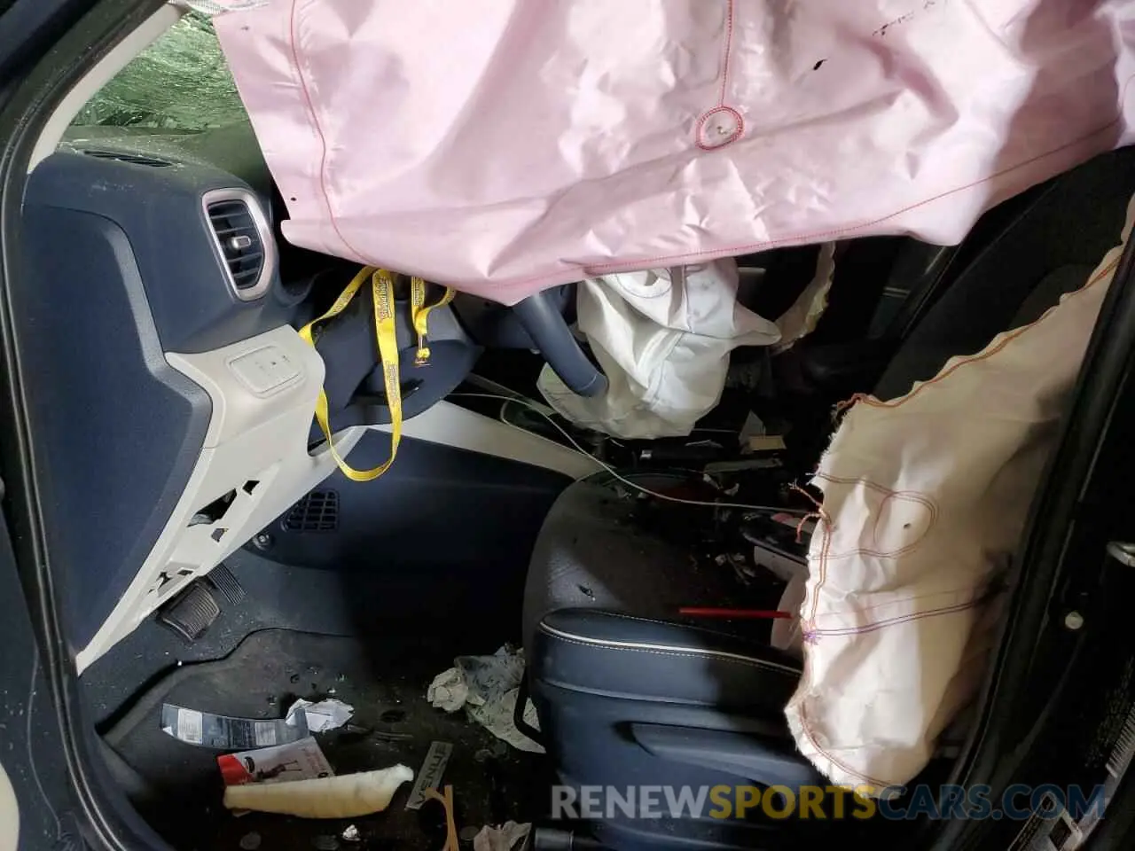 7 Photograph of a damaged car KMHRC8A33MU084878 HYUNDAI VENUE 2021