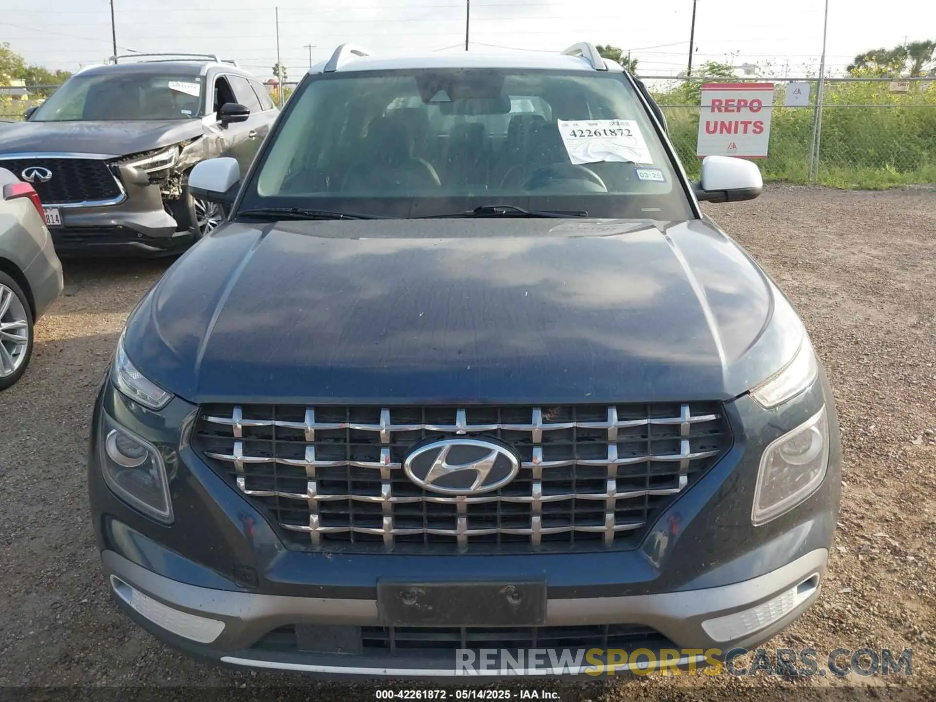 6 Photograph of a damaged car KMHRC8A33MU093208 HYUNDAI VENUE 2021
