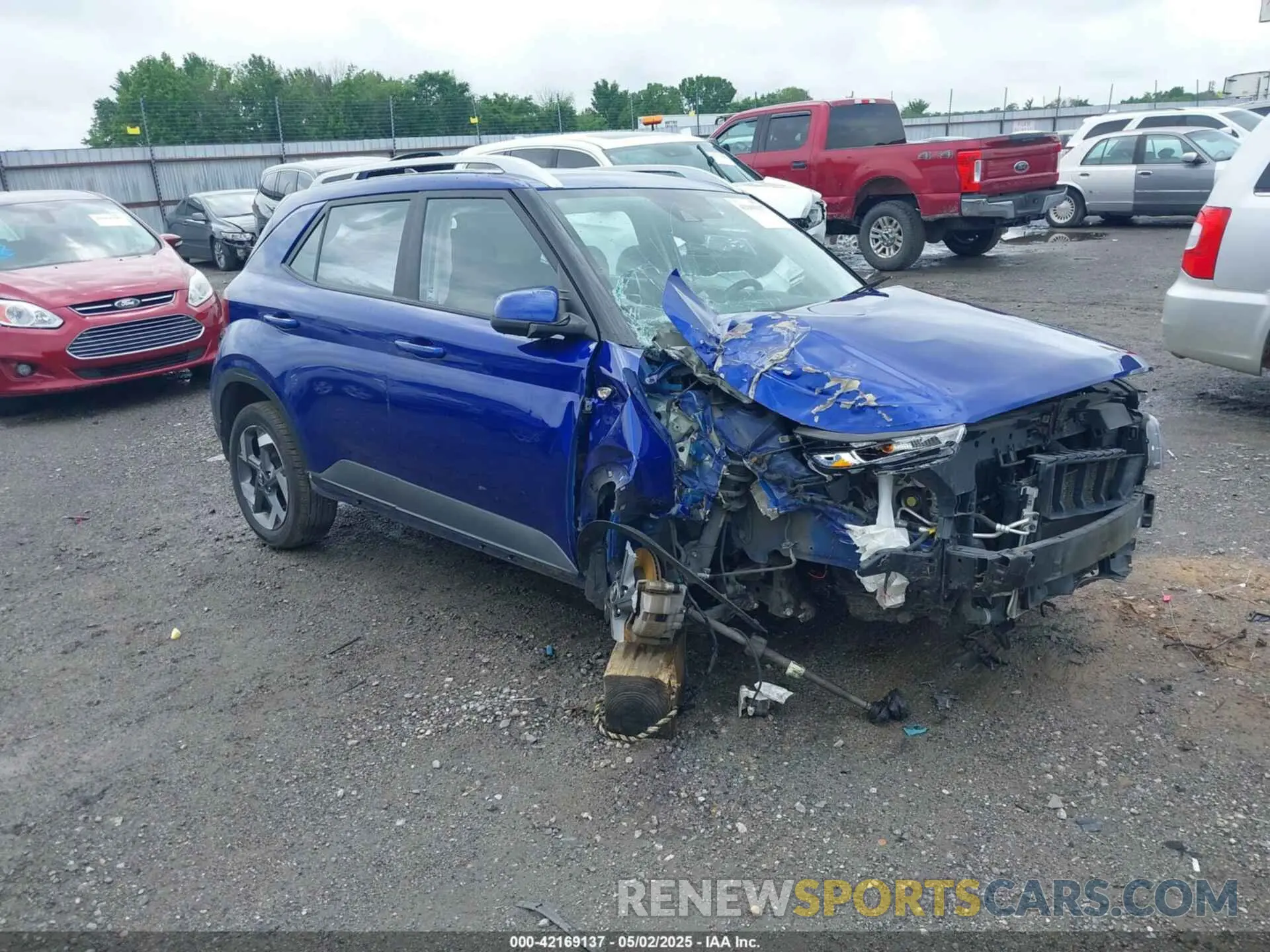 1 Photograph of a damaged car KMHRC8A34MU071346 HYUNDAI VENUE 2021