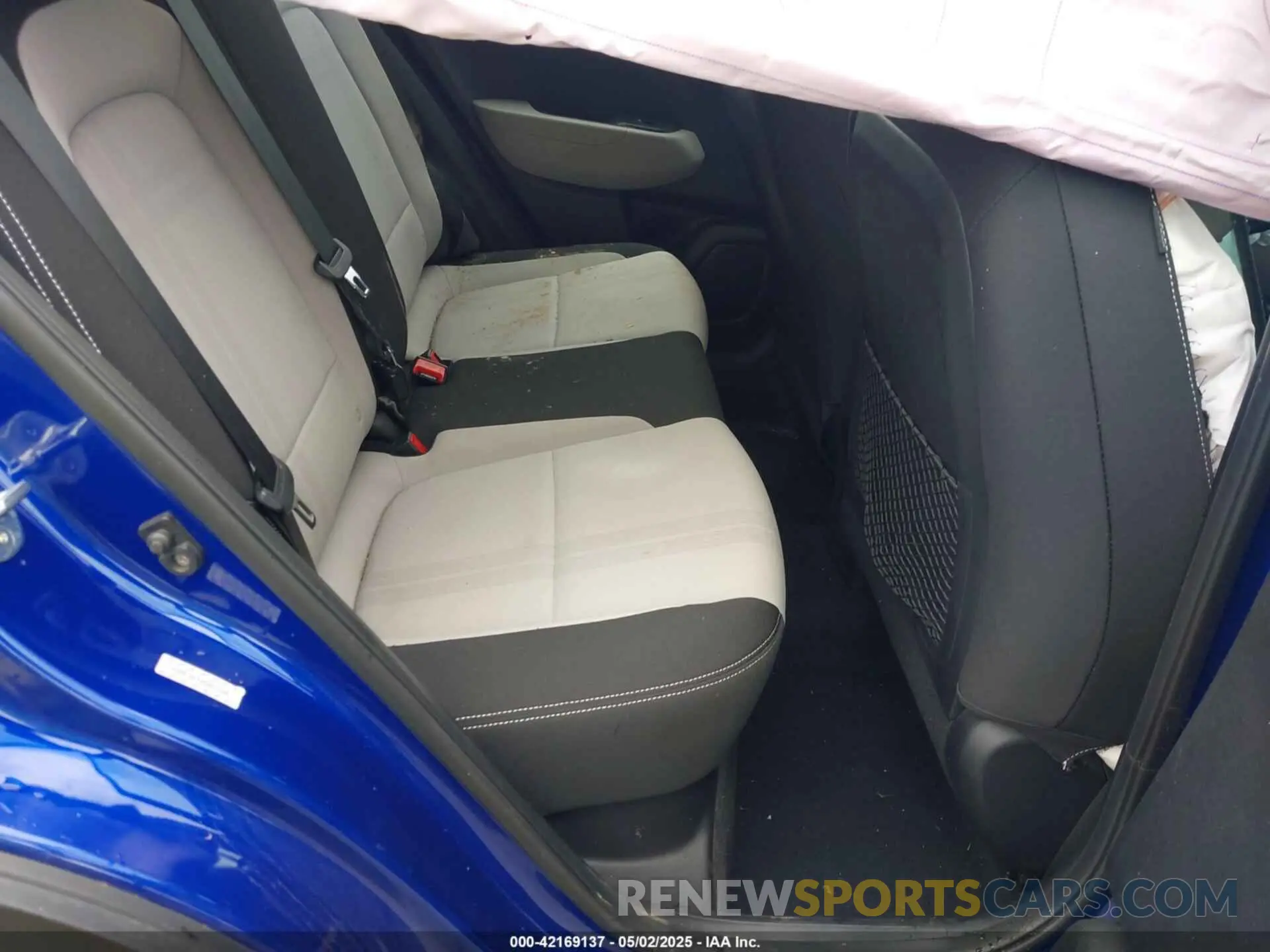8 Photograph of a damaged car KMHRC8A34MU071346 HYUNDAI VENUE 2021