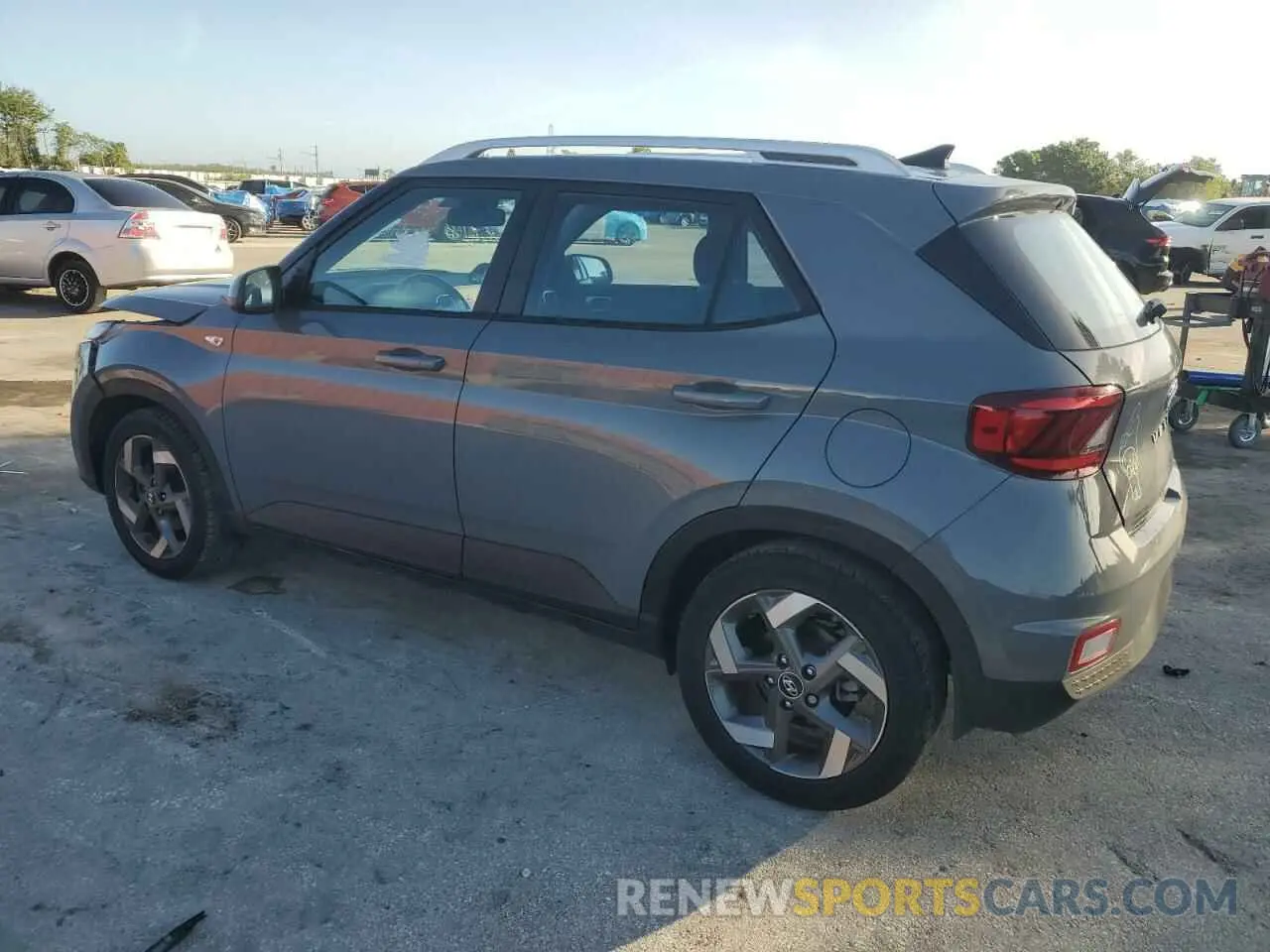2 Photograph of a damaged car KMHRC8A34MU105902 HYUNDAI VENUE 2021