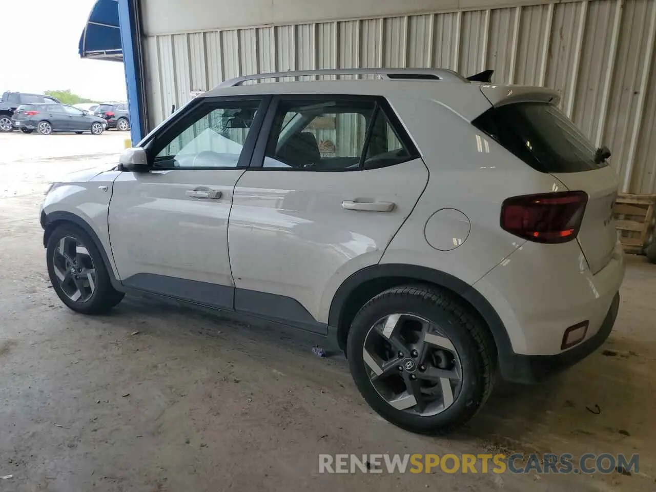 2 Photograph of a damaged car KMHRC8A34MU106046 HYUNDAI VENUE 2021