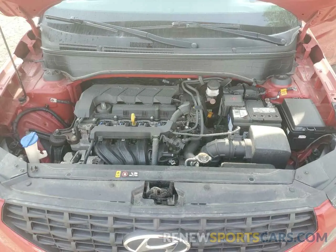 12 Photograph of a damaged car KMHRC8A35MU096143 HYUNDAI VENUE 2021