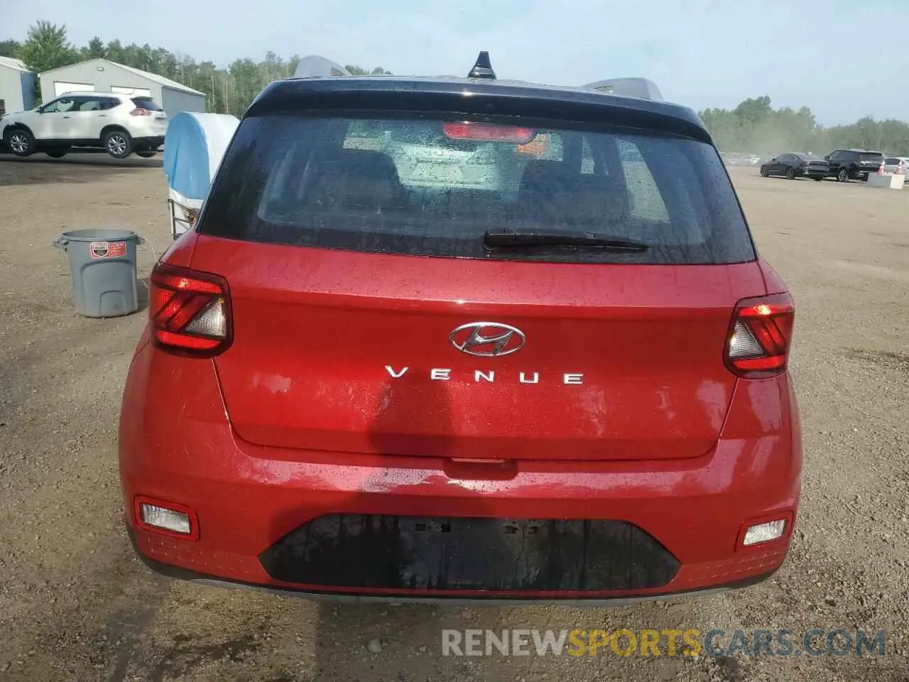 6 Photograph of a damaged car KMHRC8A35MU096143 HYUNDAI VENUE 2021
