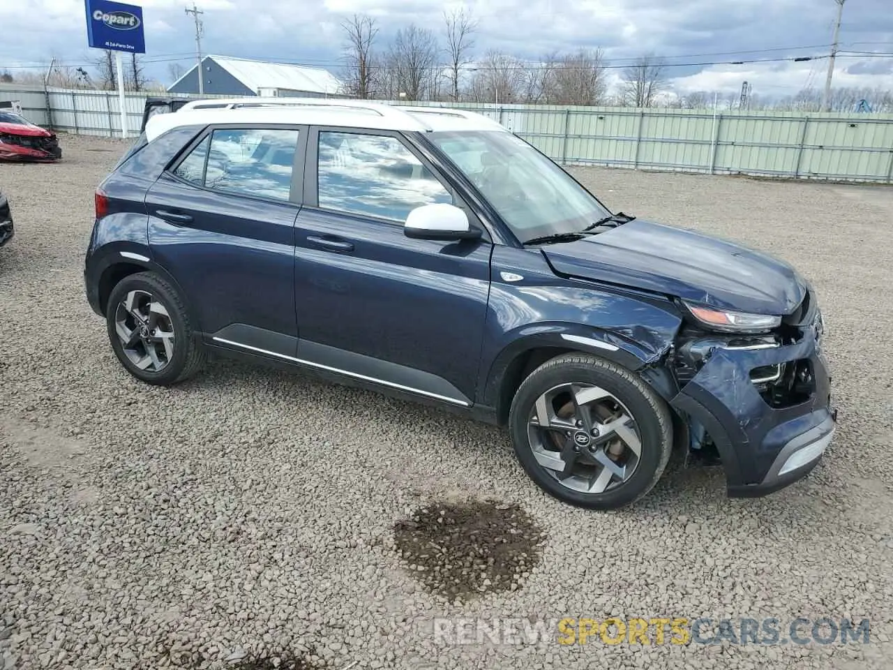 4 Photograph of a damaged car KMHRC8A35MU105794 HYUNDAI VENUE 2021