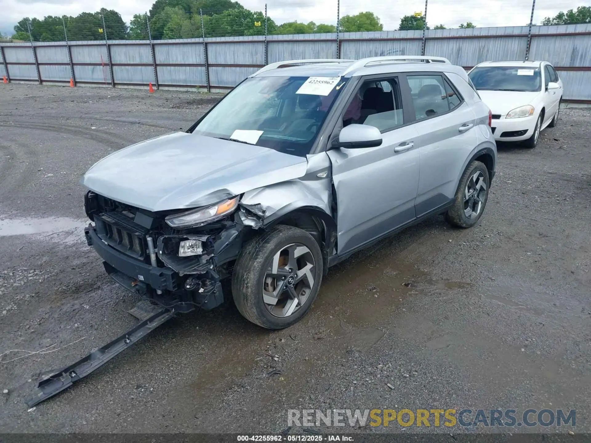 2 Photograph of a damaged car KMHRC8A36MU082493 HYUNDAI VENUE 2021