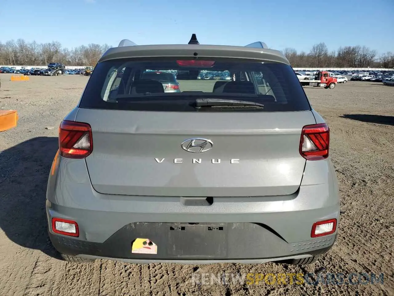 6 Photograph of a damaged car KMHRC8A38MU100167 HYUNDAI VENUE 2021