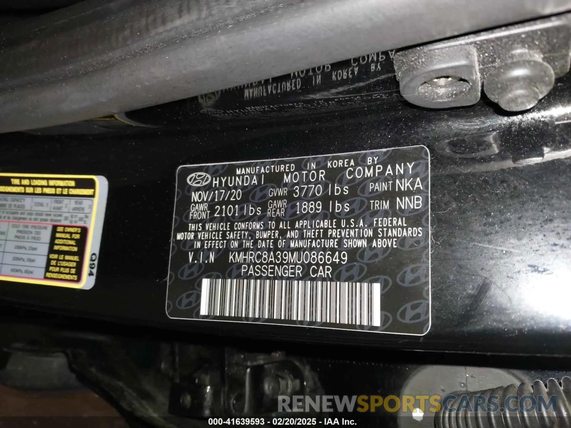 9 Photograph of a damaged car KMHRC8A39MU086649 HYUNDAI VENUE 2021