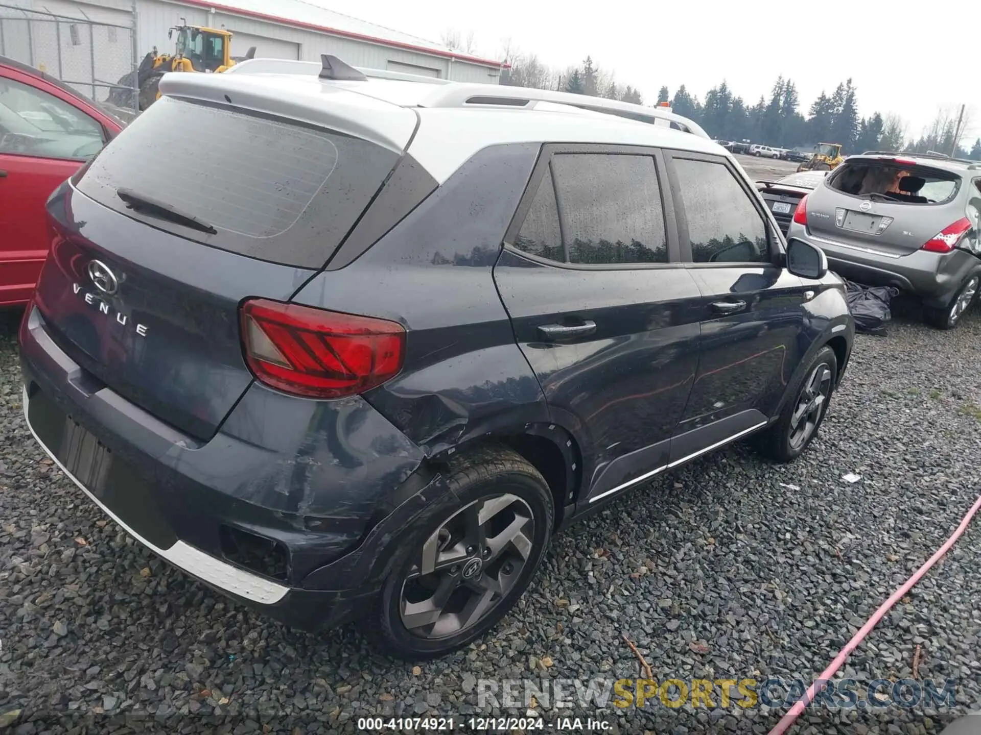 4 Photograph of a damaged car KMHRC8A39MU116393 HYUNDAI VENUE 2021