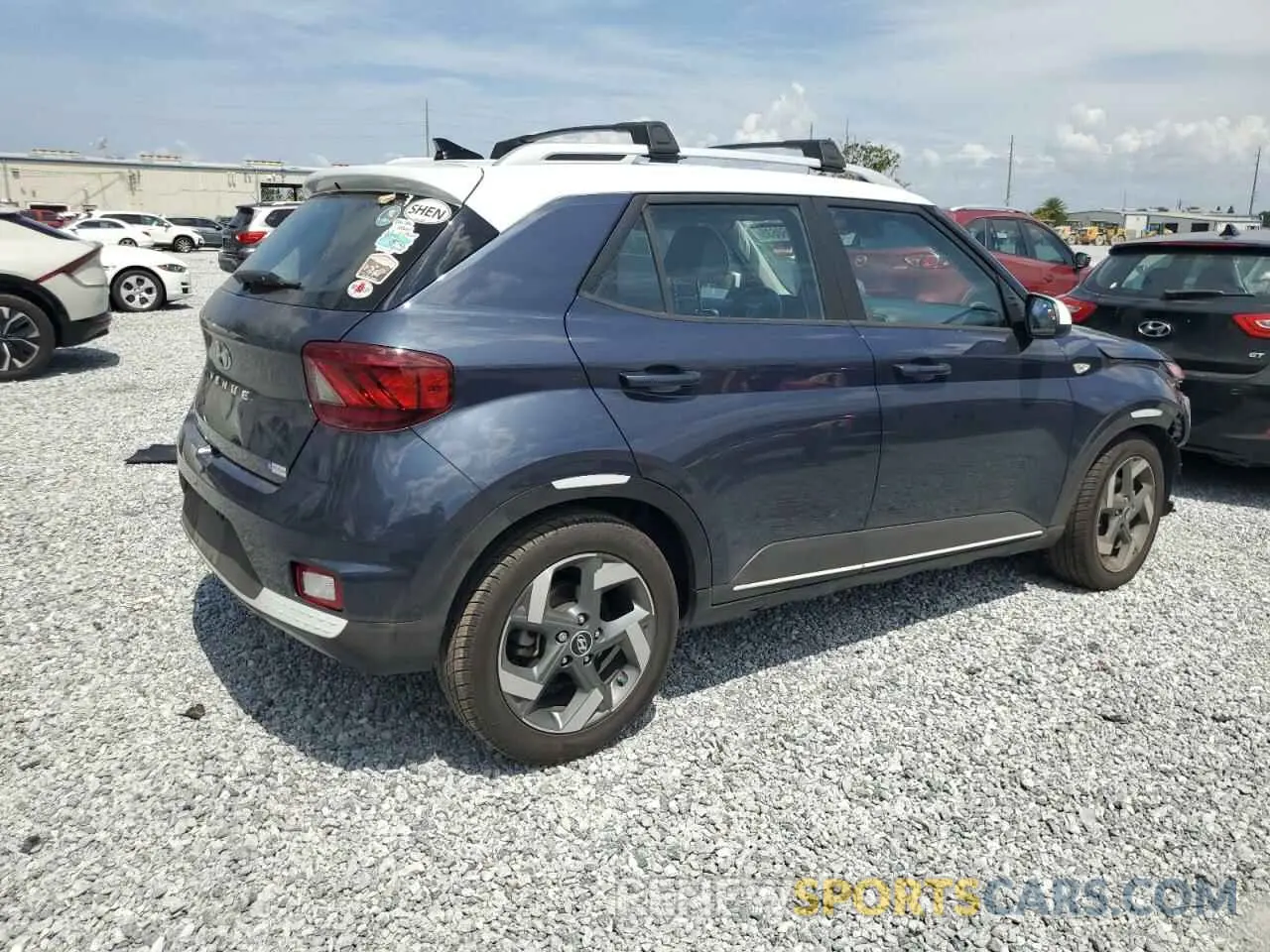 3 Photograph of a damaged car KMHRC8A39MU126390 HYUNDAI VENUE 2021