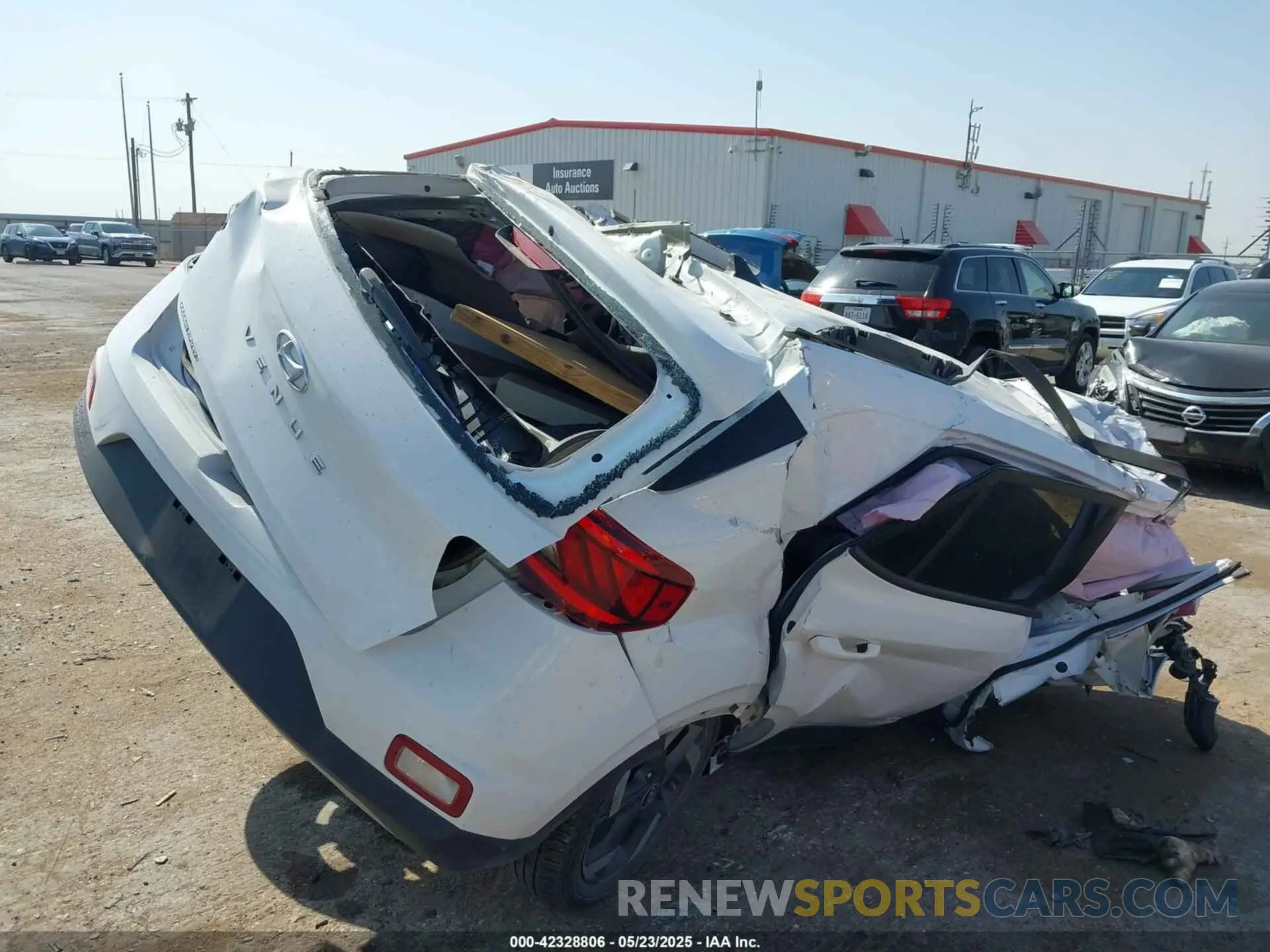 4 Photograph of a damaged car KMHRC8A39MU126972 HYUNDAI VENUE 2021