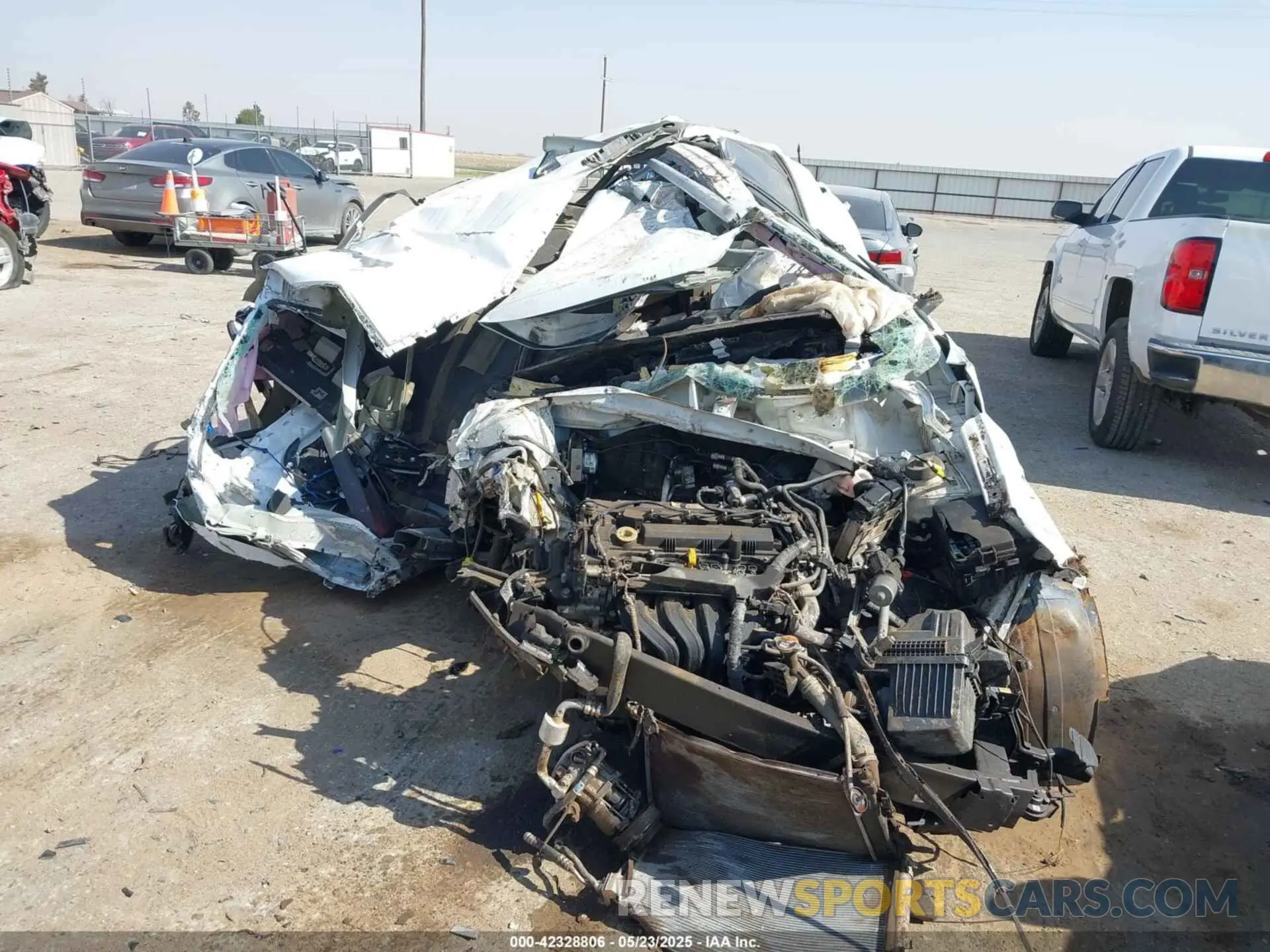 6 Photograph of a damaged car KMHRC8A39MU126972 HYUNDAI VENUE 2021