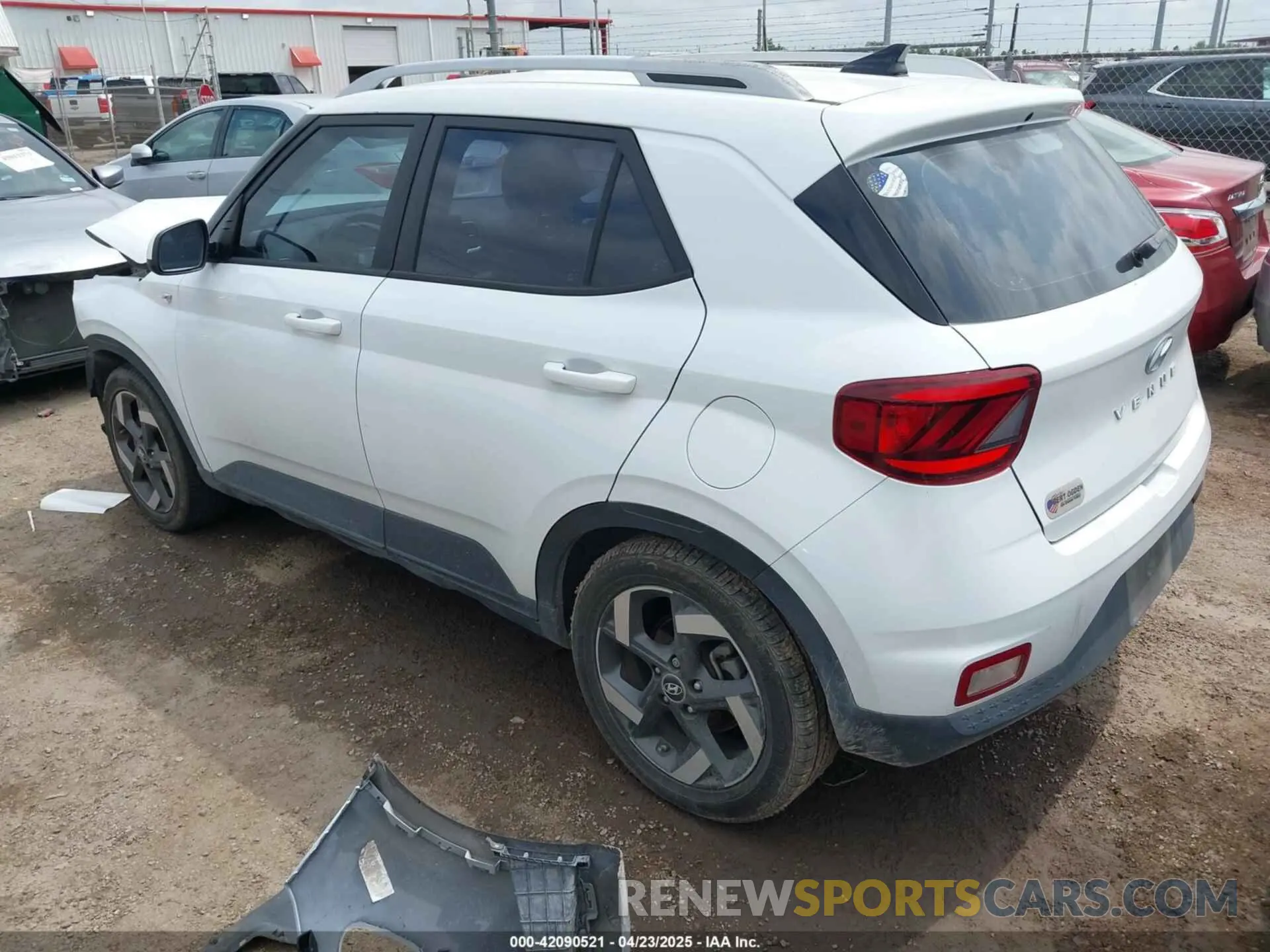 3 Photograph of a damaged car KMHRC8A3XMU063817 HYUNDAI VENUE 2021