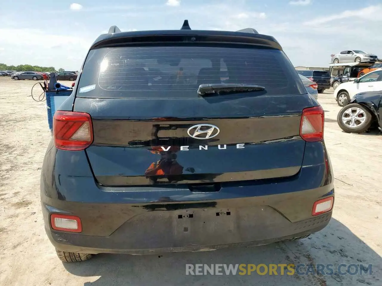 6 Photograph of a damaged car KMHRC8A3XMU098728 HYUNDAI VENUE 2021