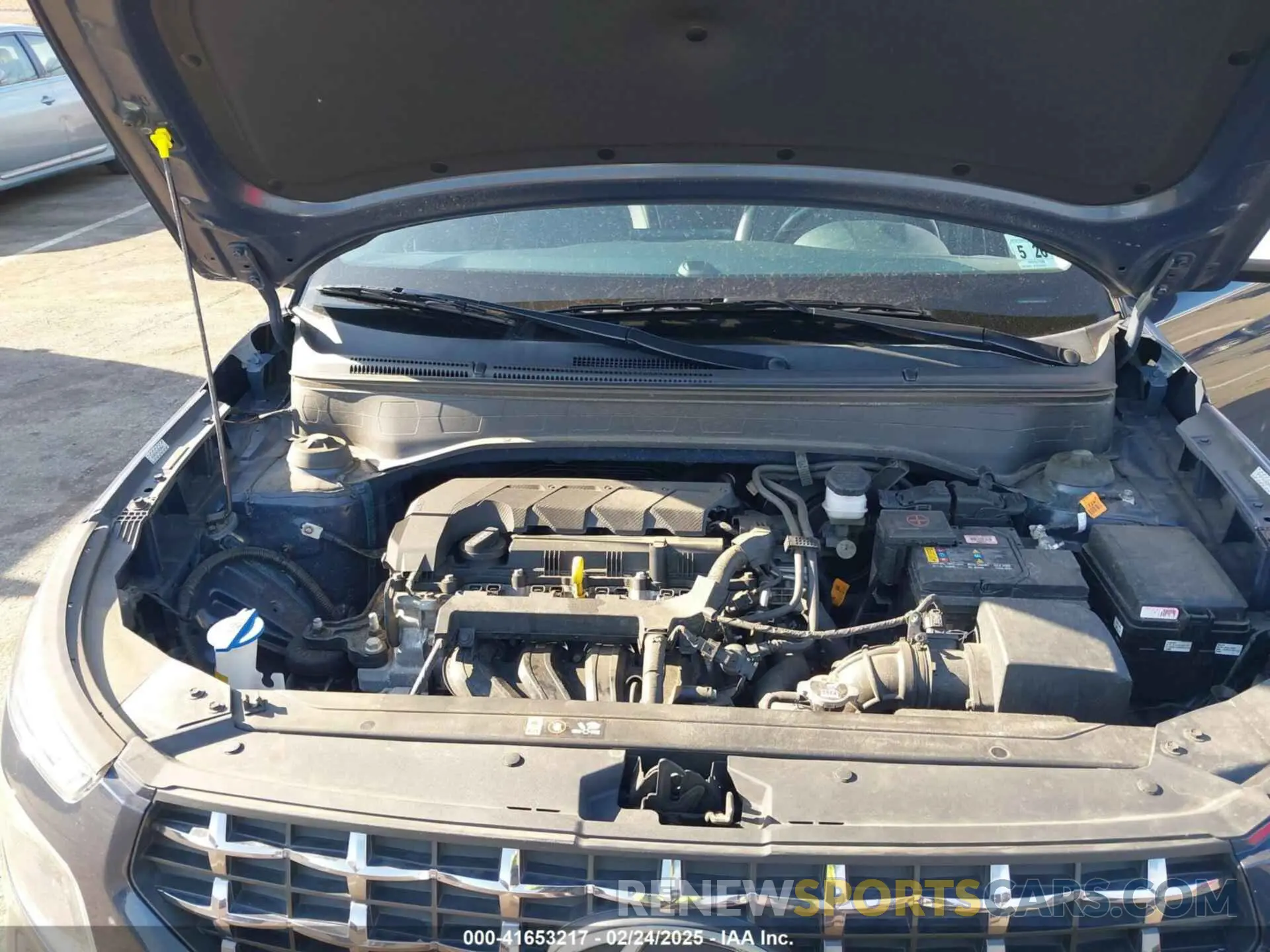 10 Photograph of a damaged car KMHRC8A3XMU109145 HYUNDAI VENUE 2021