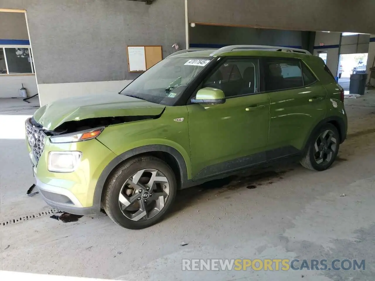 1 Photograph of a damaged car KMHRC8A3XMU112868 HYUNDAI VENUE 2021