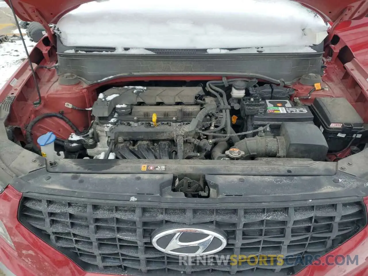 11 Photograph of a damaged car KMHRB8A30NU149318 HYUNDAI VENUE 2022
