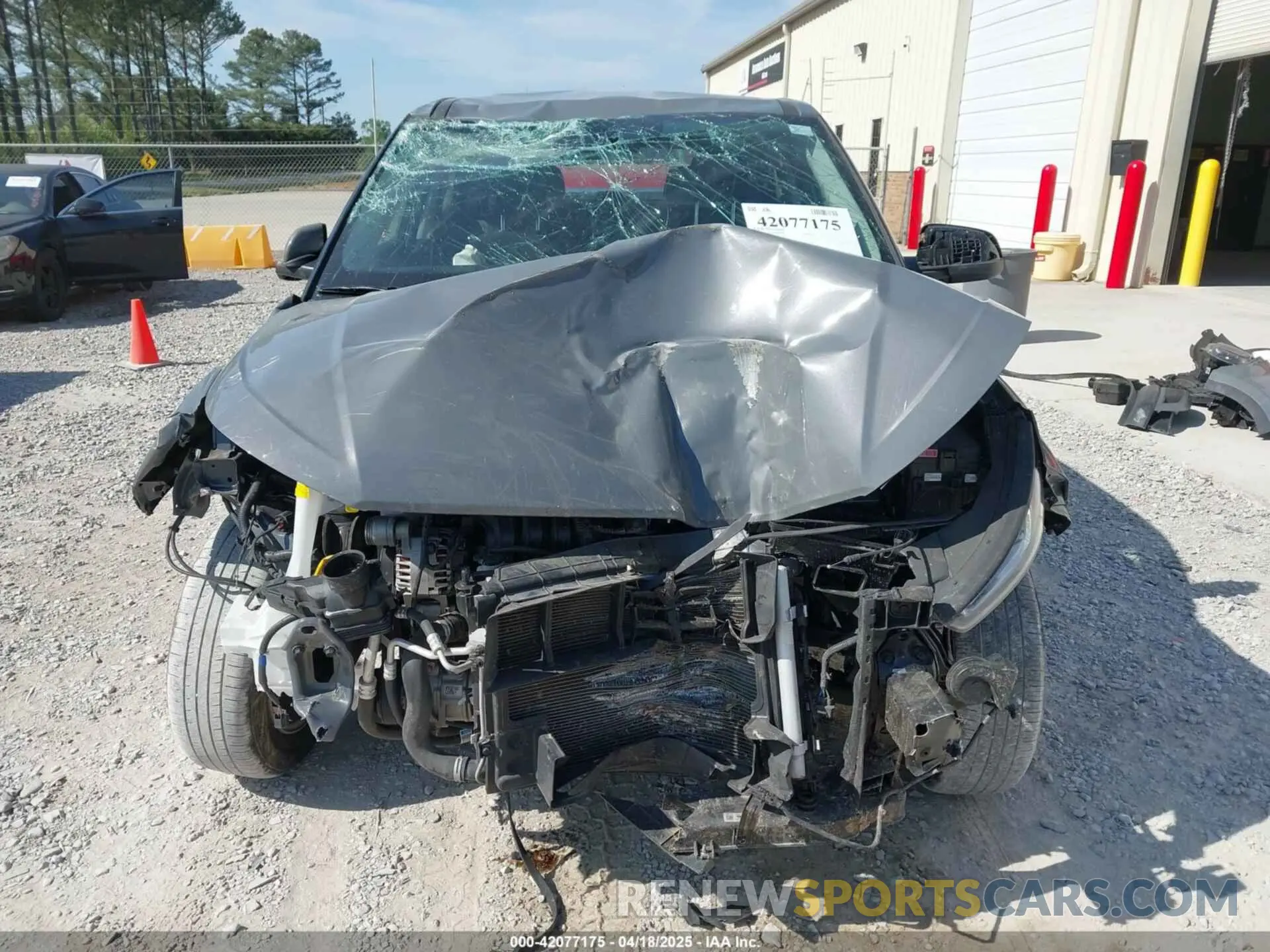 13 Photograph of a damaged car KMHRB8A30NU177247 HYUNDAI VENUE 2022