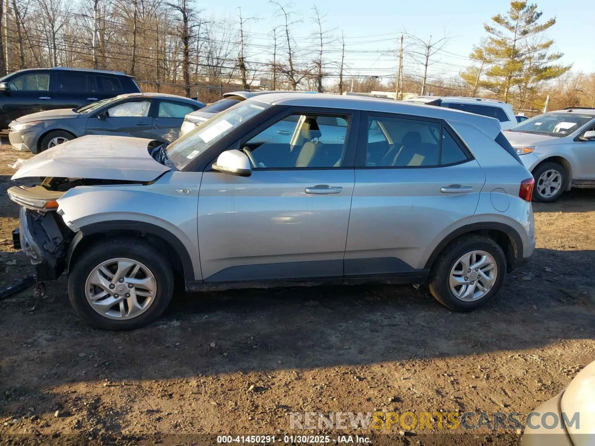 14 Photograph of a damaged car KMHRB8A31NU141468 HYUNDAI VENUE 2022