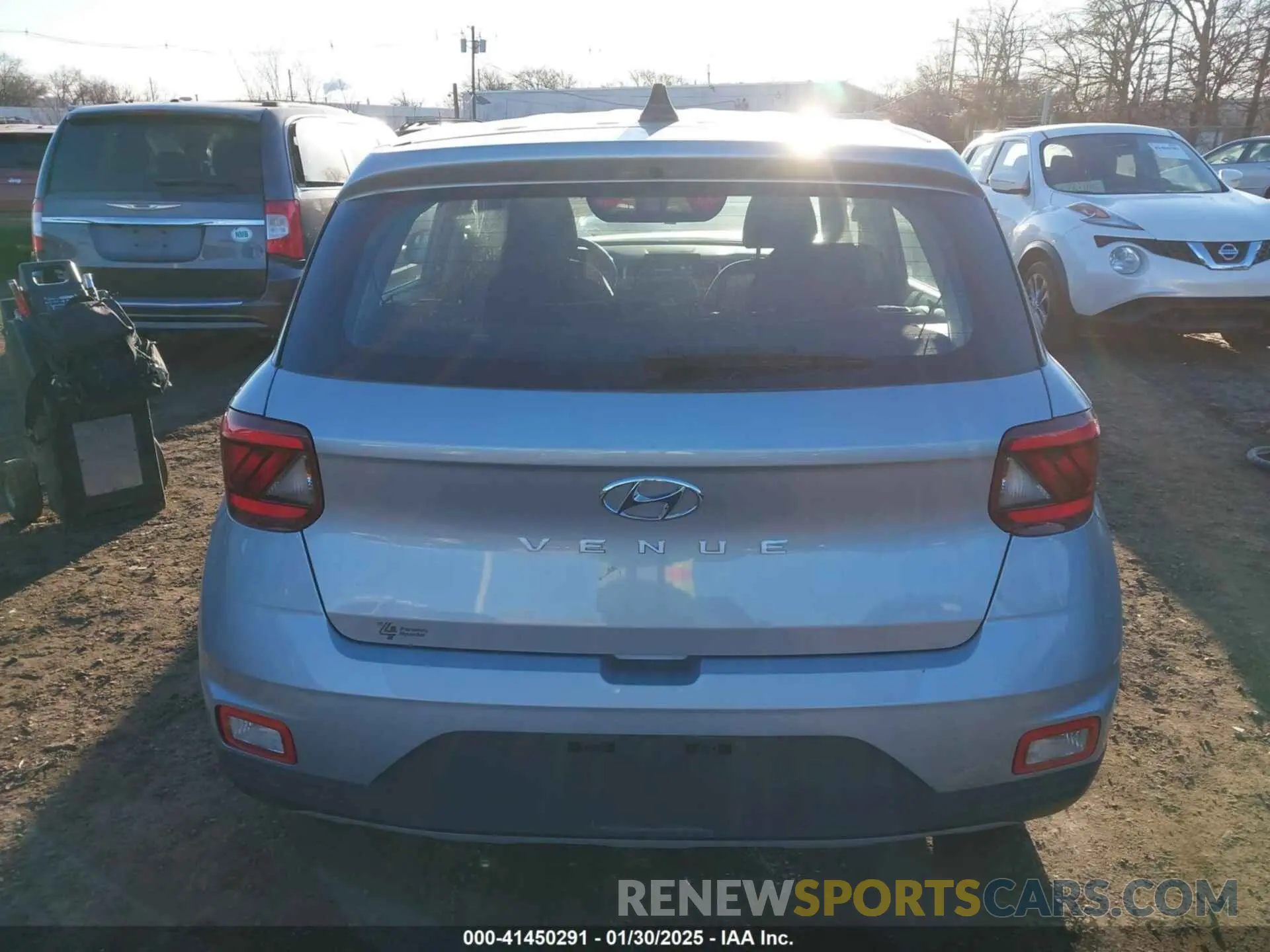 16 Photograph of a damaged car KMHRB8A31NU141468 HYUNDAI VENUE 2022