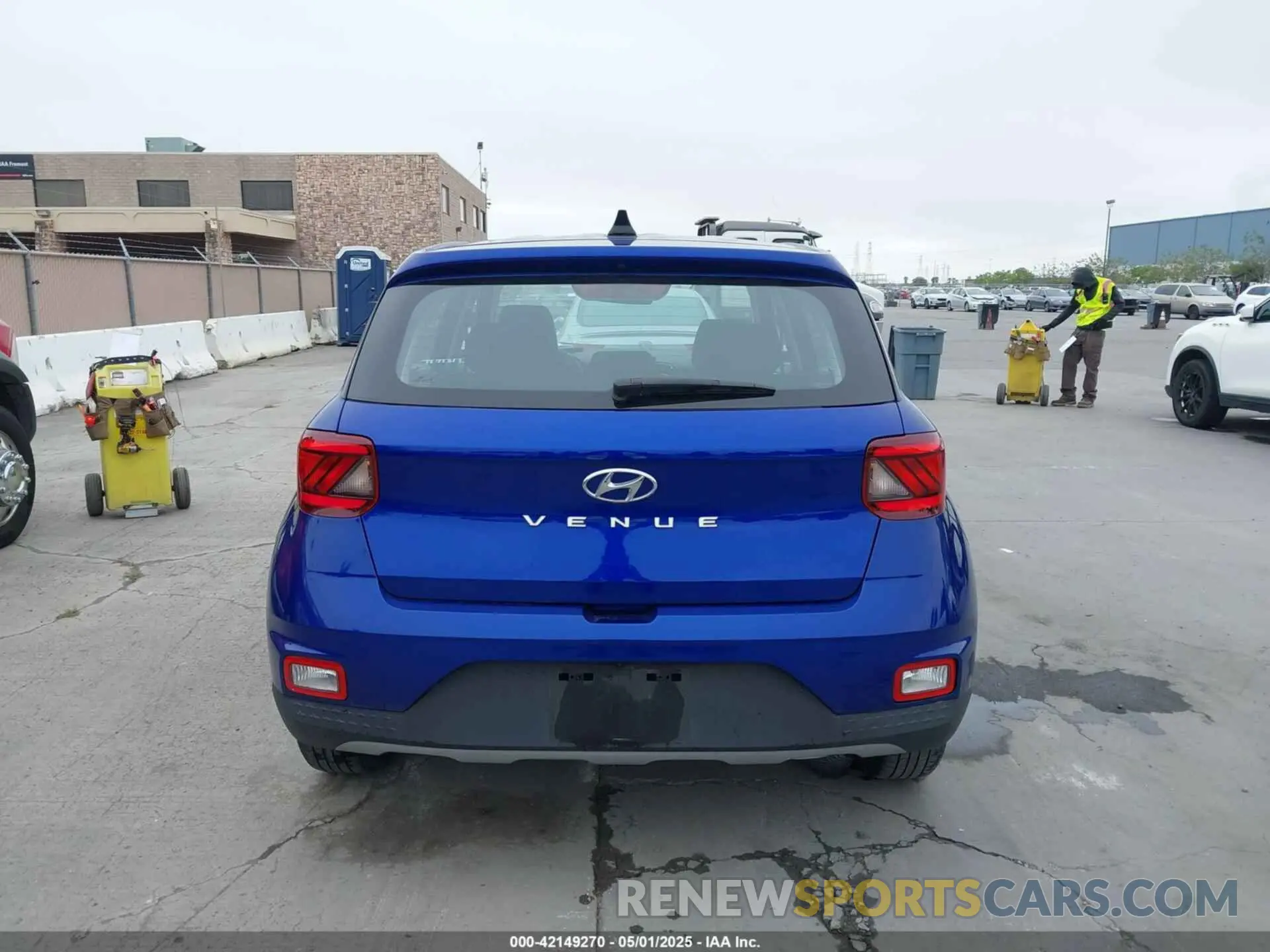 16 Photograph of a damaged car KMHRB8A31NU202298 HYUNDAI VENUE 2022